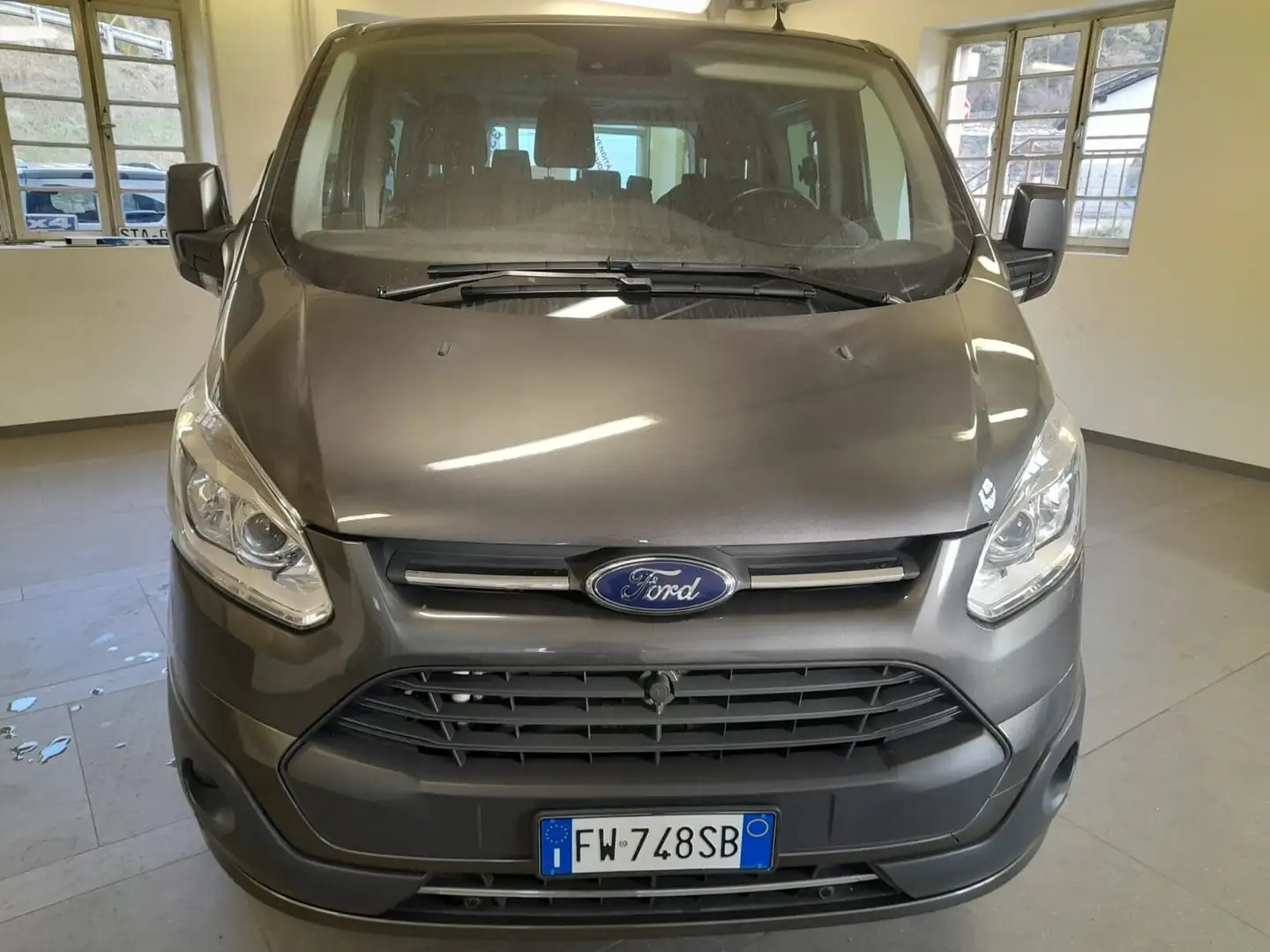 Ford Tourneo Custom Tourneo Custom 310 2.0 TDCi 170CV PC Titanium Gris - 2