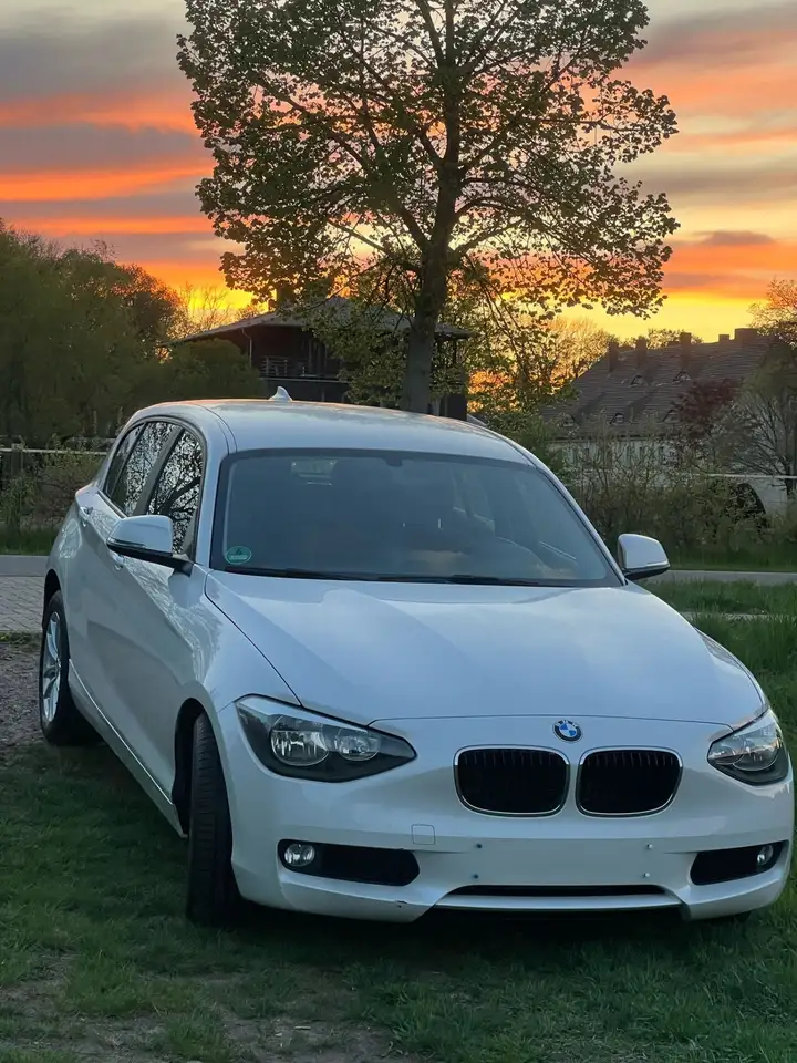BMW 114