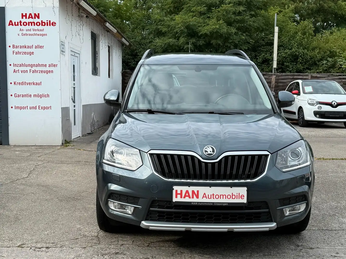 Skoda Yeti Ambition /Navi/SHZ/Temp./AHK/Xenon/PDC Grijs - 1