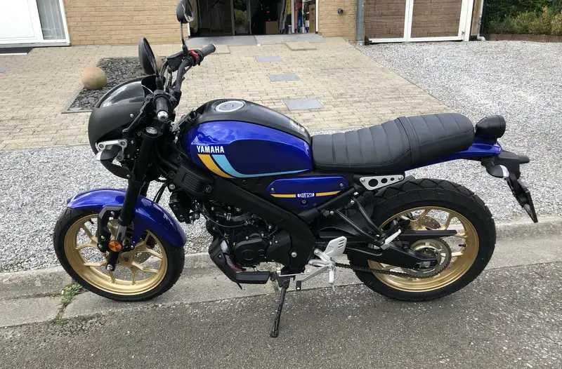 Yamaha XSR 125 - foto 2
