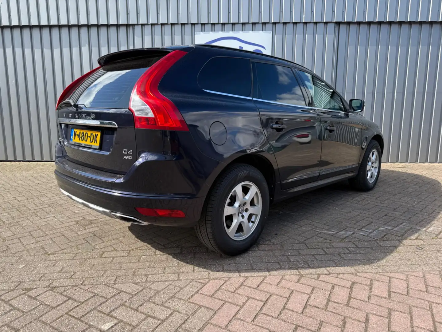 Volvo XC60 2.4 5 cilinder Momentum AWD|Grijs kenteken|Euro 6 - 2