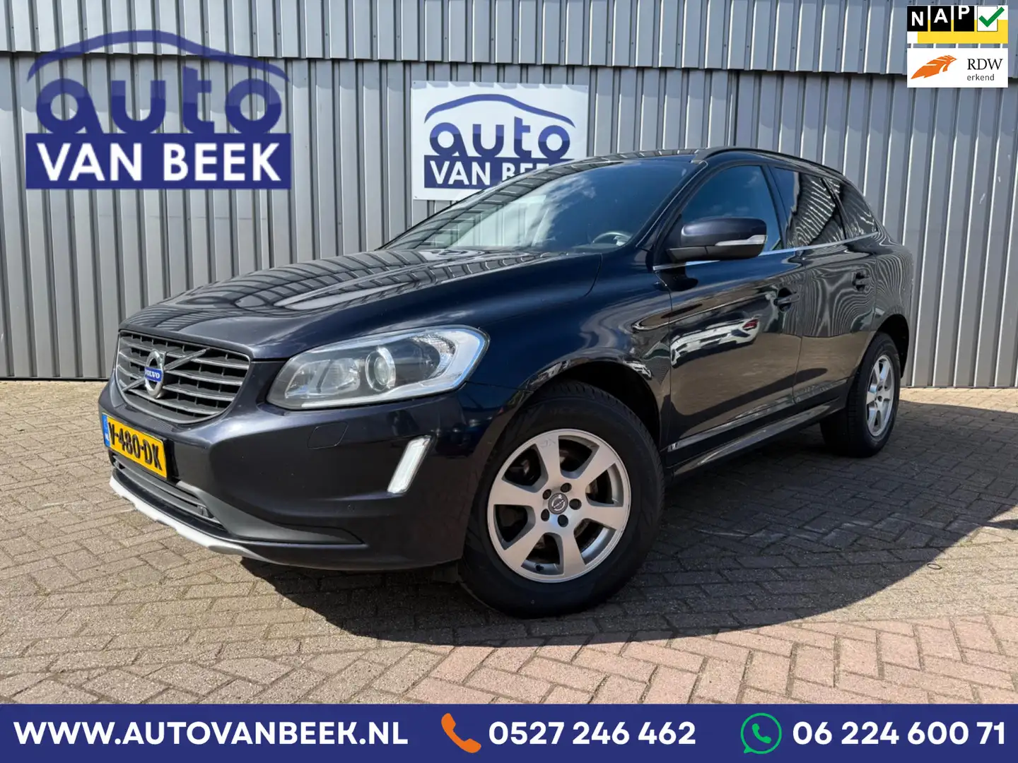 Volvo XC60 2.4 5 cilinder Momentum AWD|Grijs kenteken|Euro 6 - 1