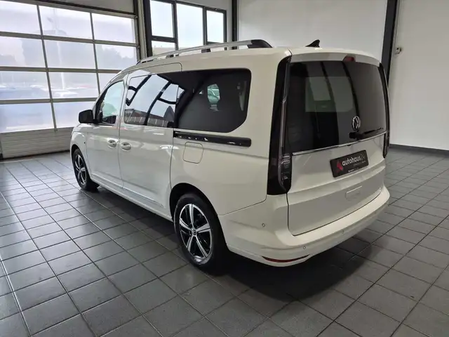 Volkswagen Caddy Maxi view 4