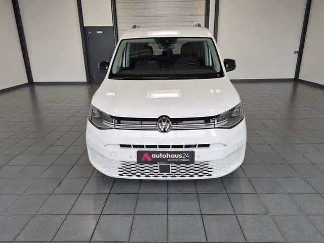 Volkswagen Caddy Maxi view 2