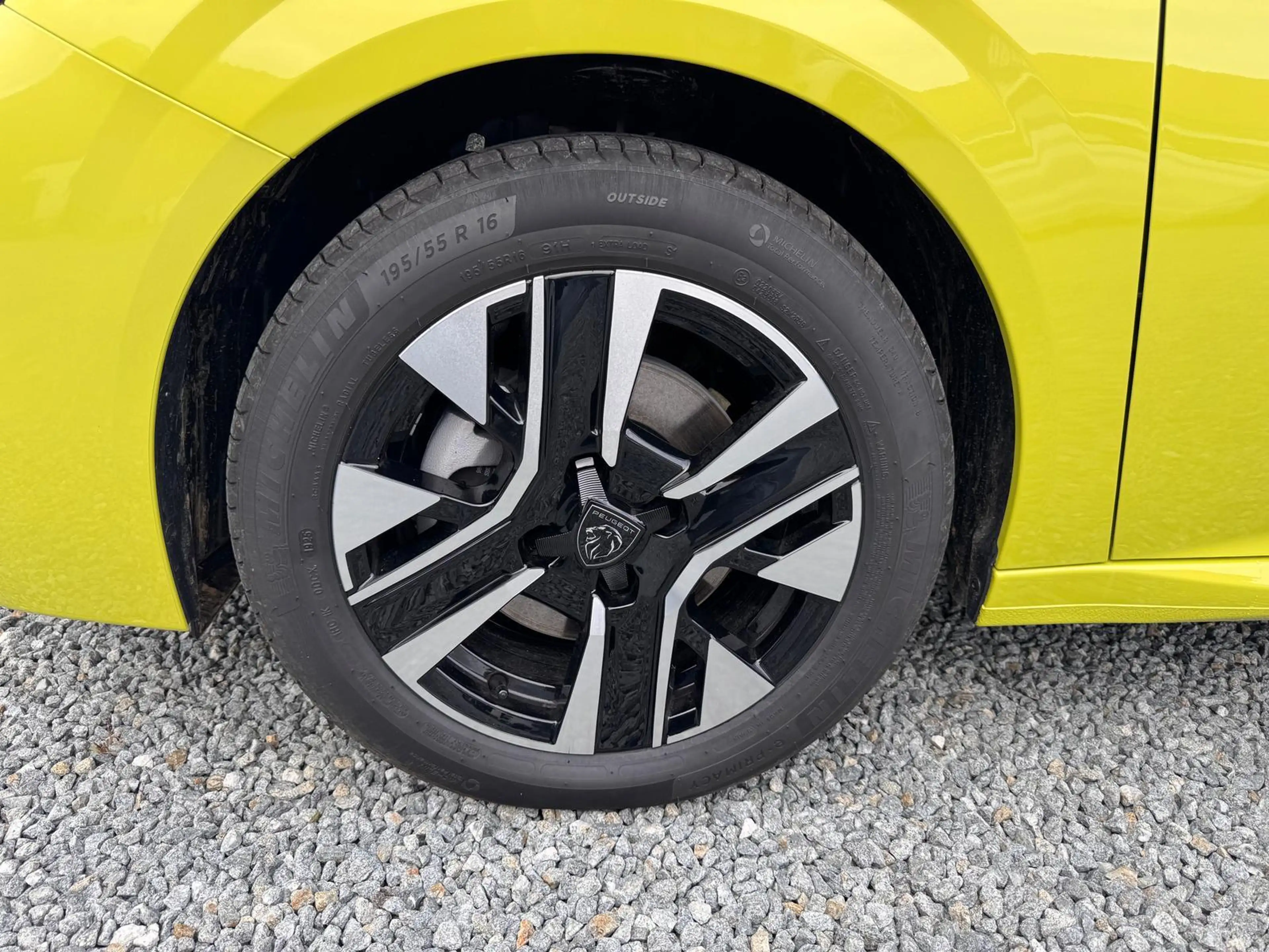 Peugeot 208 Allure 74 kW (101 PS), Schaltgetriebe, Frontant... — photo 7