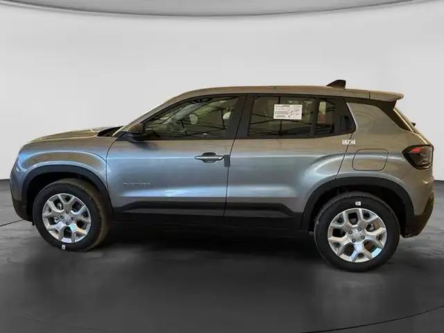 Jeep Avenger view 4