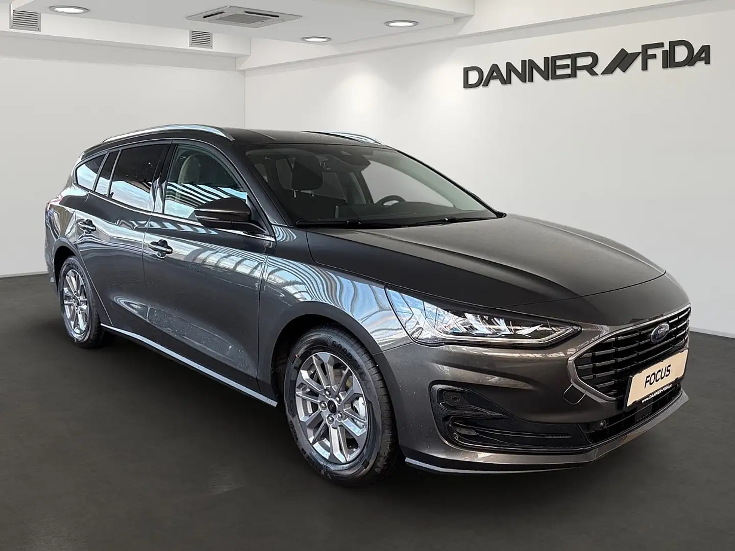 Ford Focus TITANIUM EDITION Kombi 115 PS Ecoblue/Diesel Au... Grijs - 2