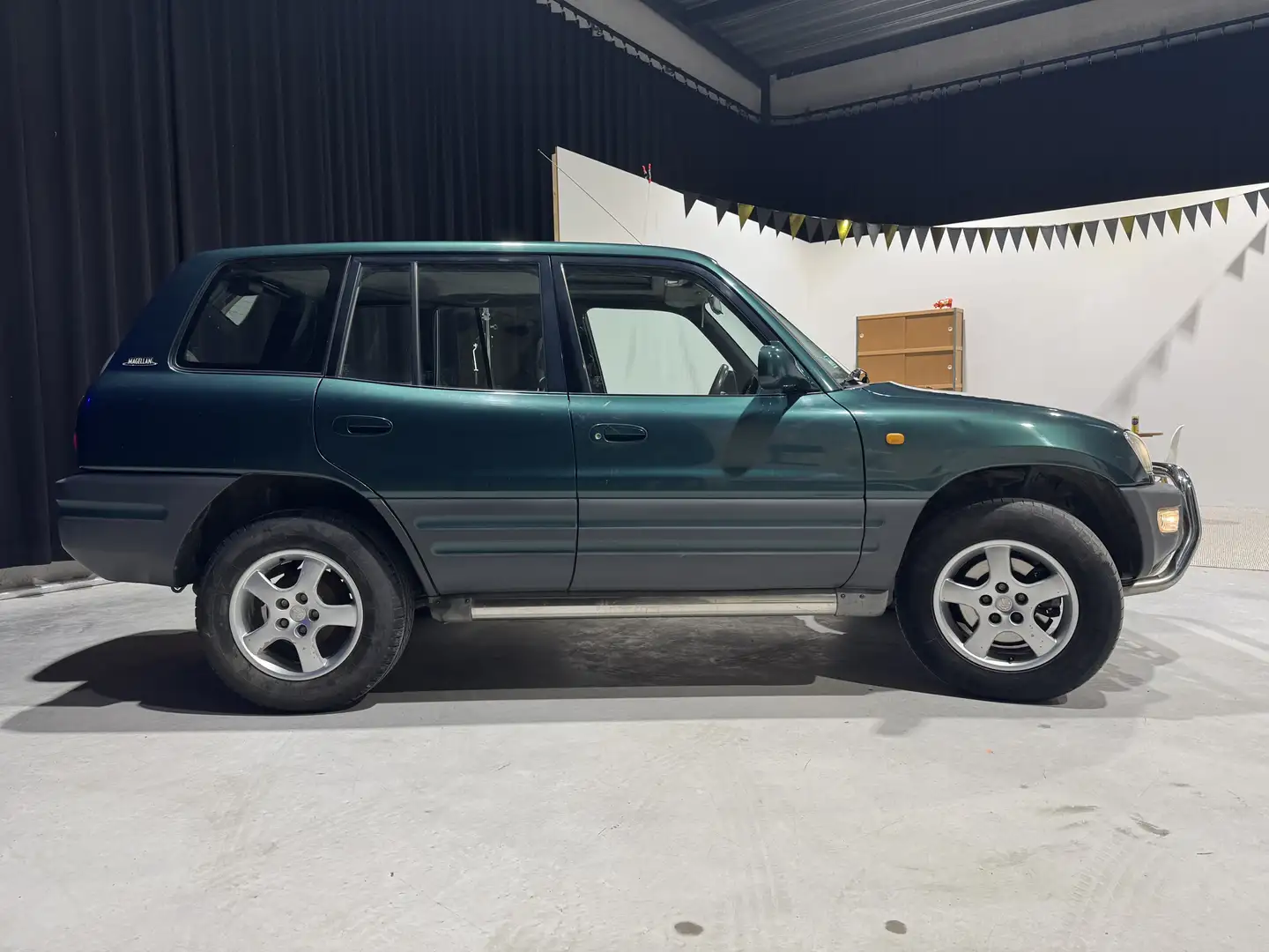 Toyota RAV 4 2.0i 16v Pack Magellan - 4x4 - Bon état - 2