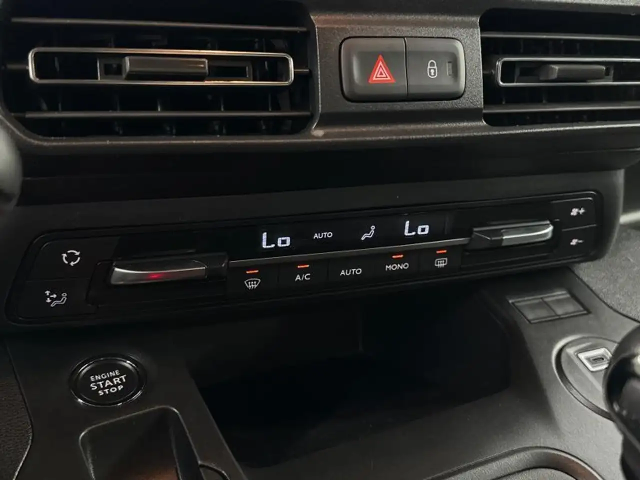 Toyota Proace VERSO SWB Family 5pl 1.2, миниатюра 22