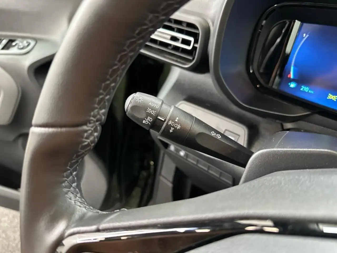 Toyota Proace VERSO SWB Family 5pl 1.2, миниатюра 25