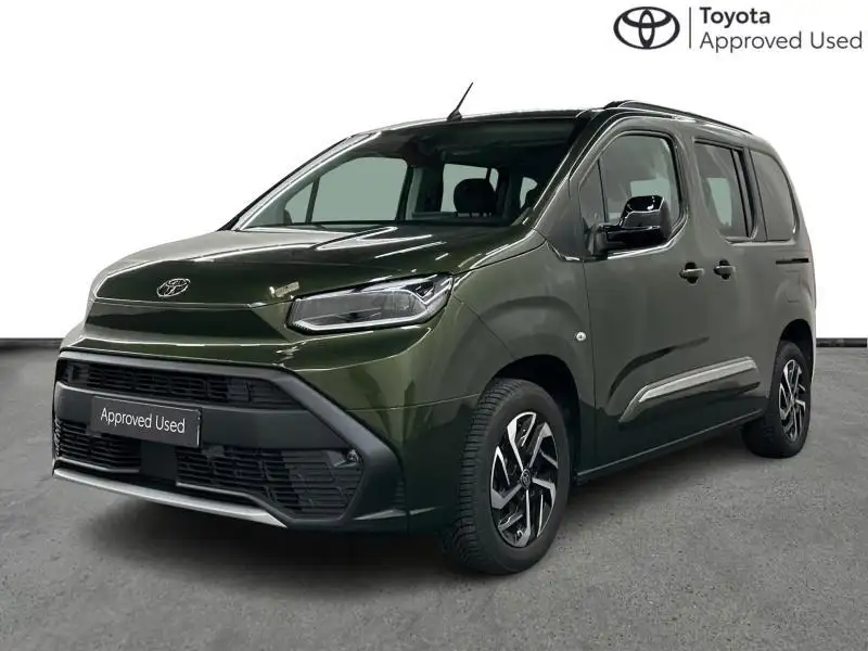 TOYOTA Proace