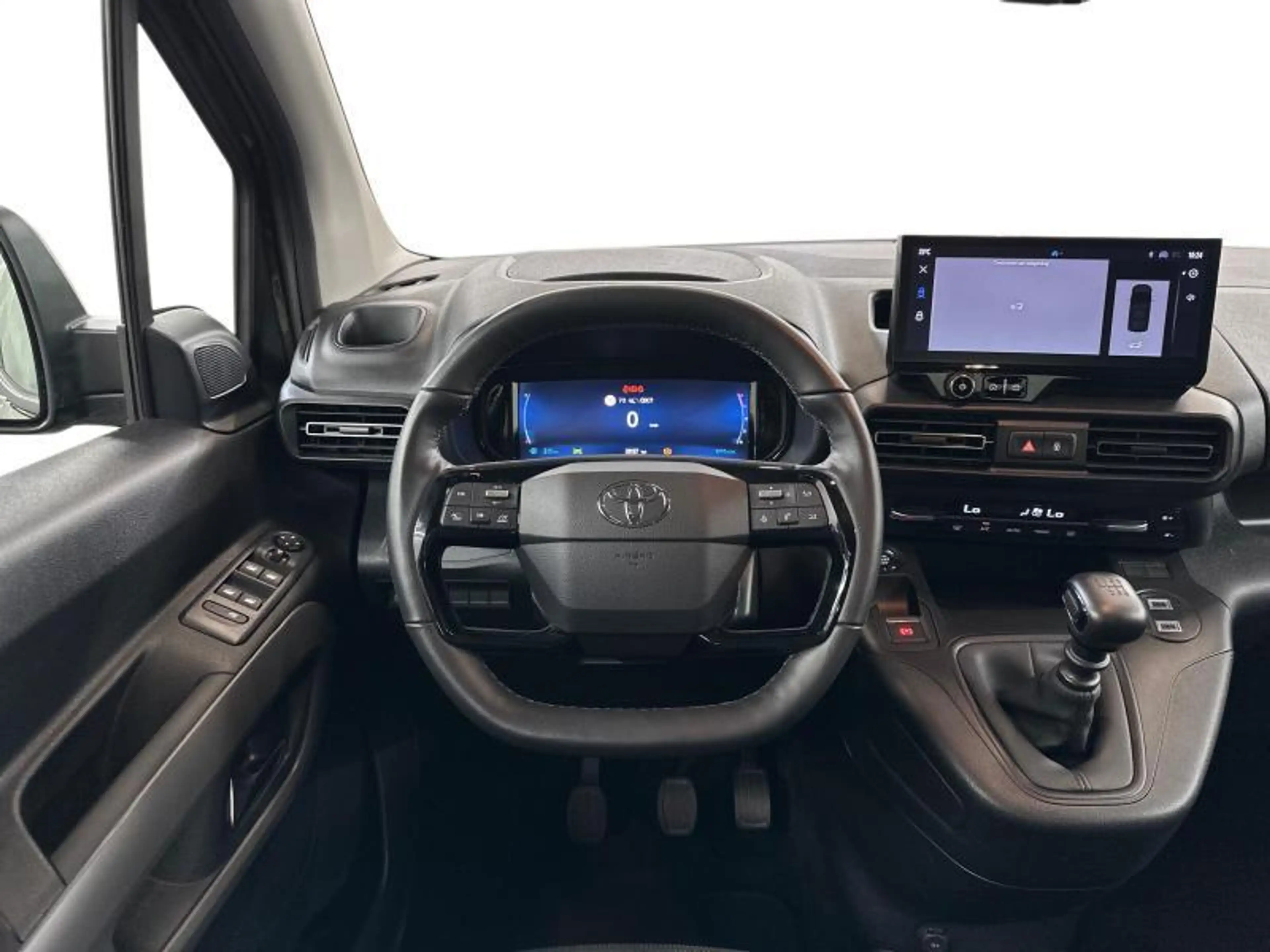 Toyota Proace City VERSO SWB Family 5pl 1.2 — photo 8
