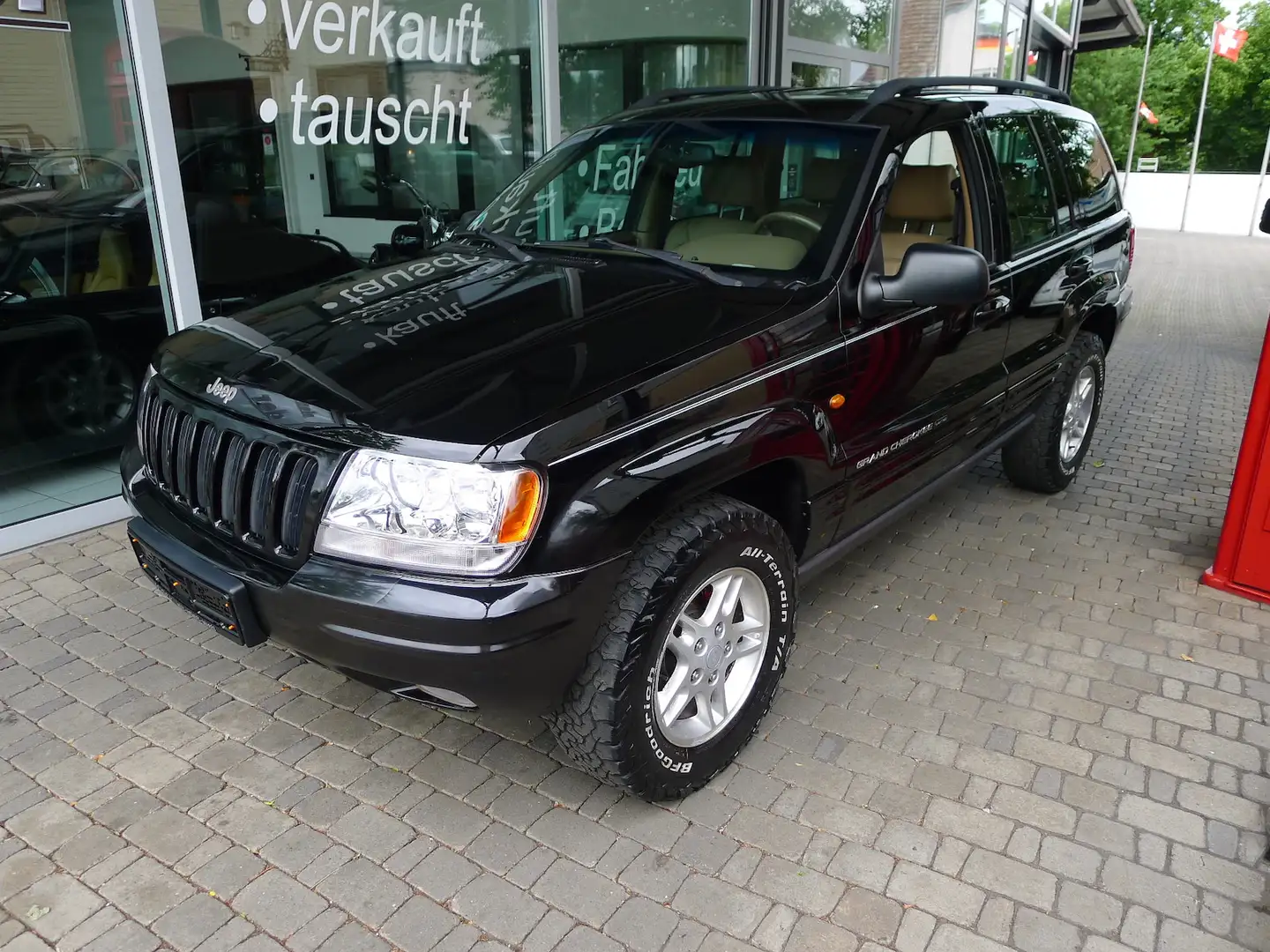 Jeep Grand Cherokee 4,7 V8 Gasanlage verbaut Schwarz - 2