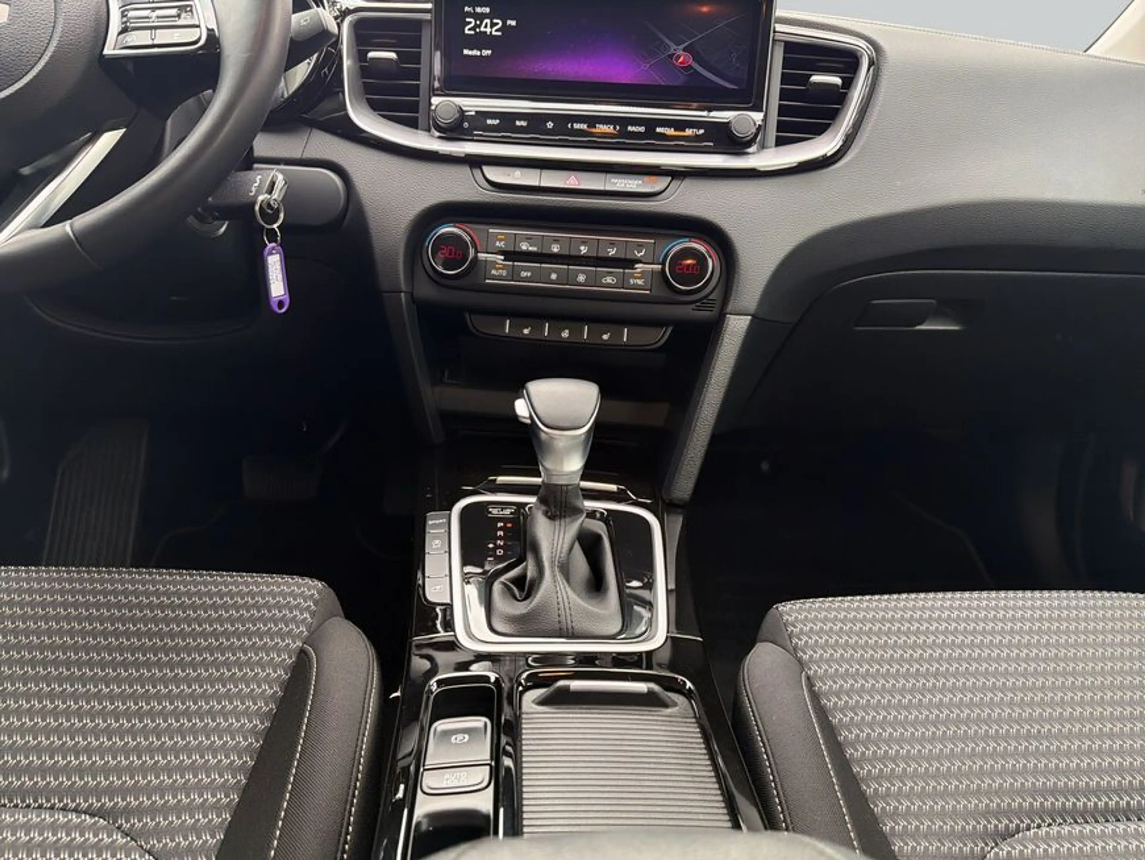 Kia Ceed / cee'd Ceed 1.5 T-GDI DCT7 OPF Spirit — photo 14