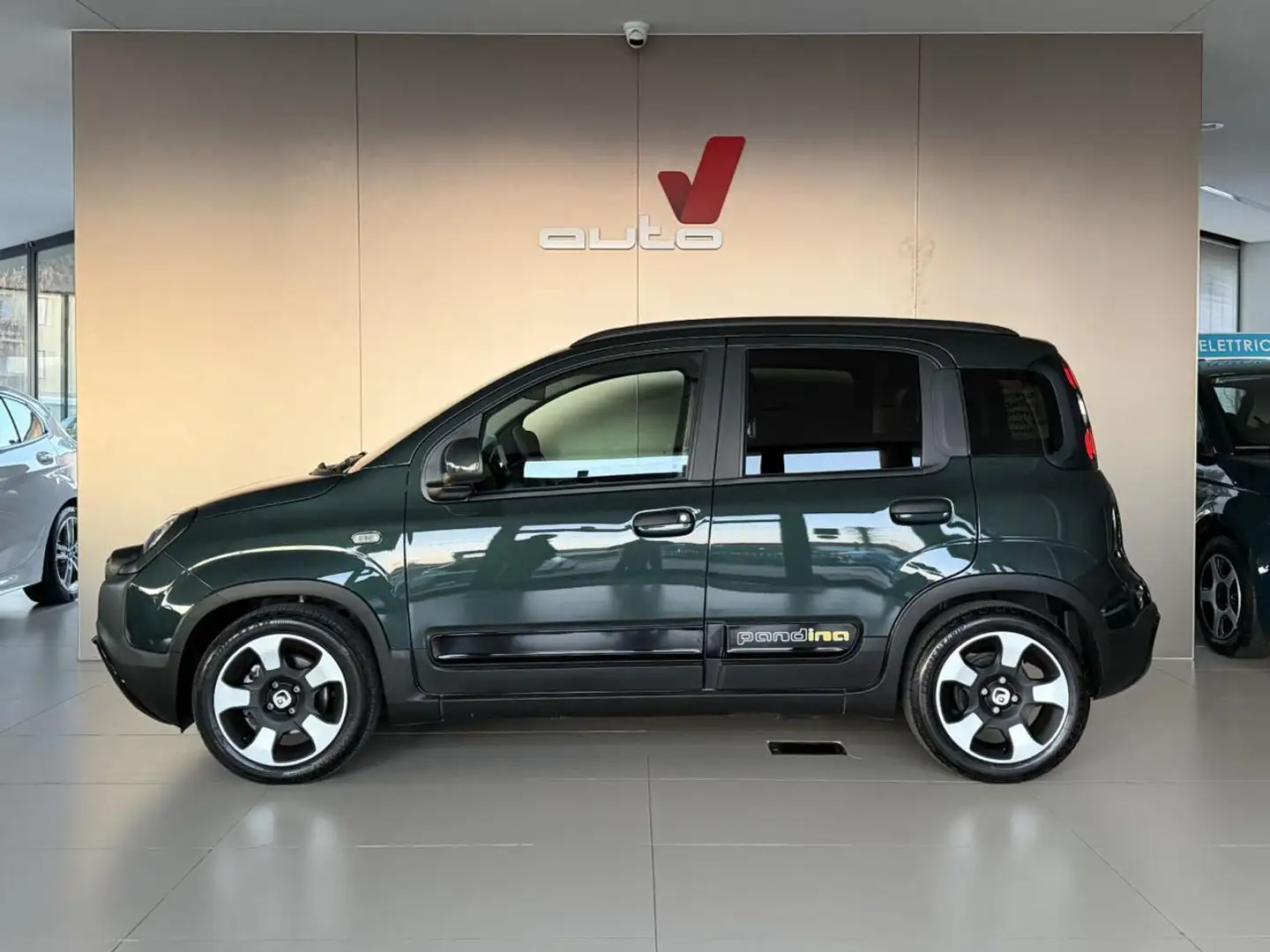Fiat Panda 1.0 FireFly S&S Hybrid Pandina Cross Verde - 1