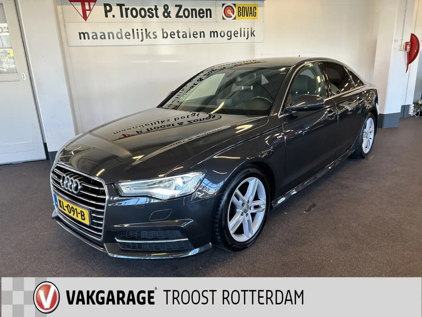 Audi A6 Limousine 1.8 TFSI ultra Adrenalin Sport 3X S-Line Gris - 1