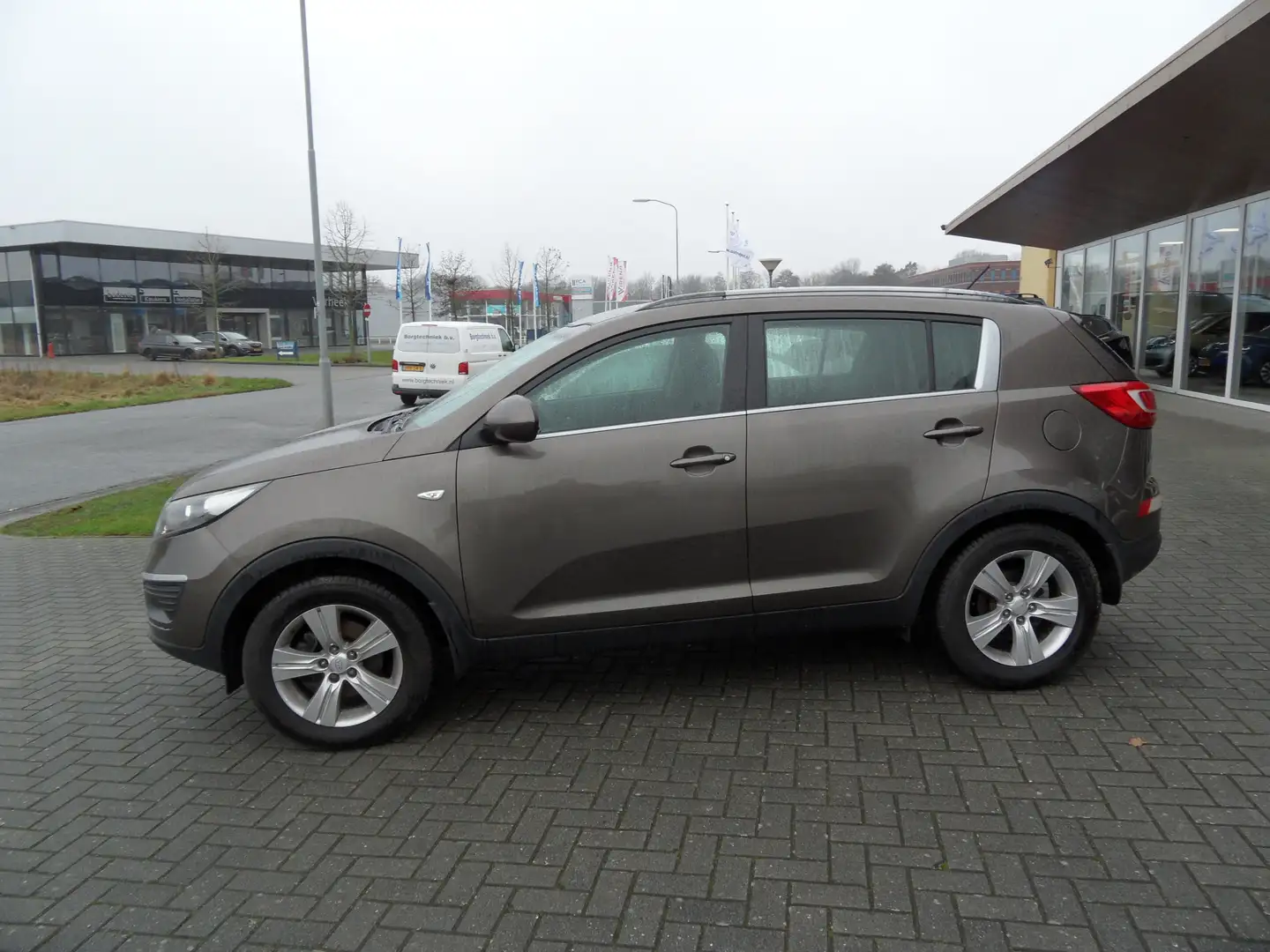 Kia Sportage 1.6 GDI Bruin - 2