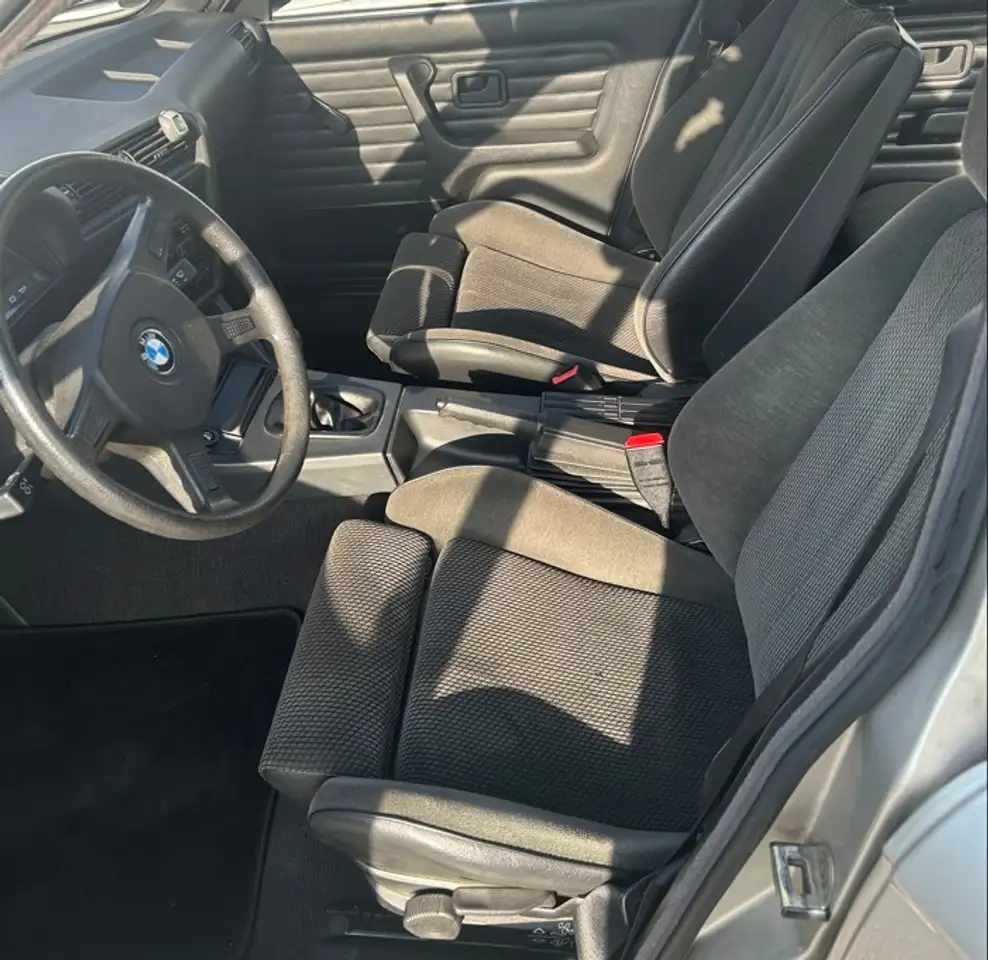 BMW 318i, foto 5