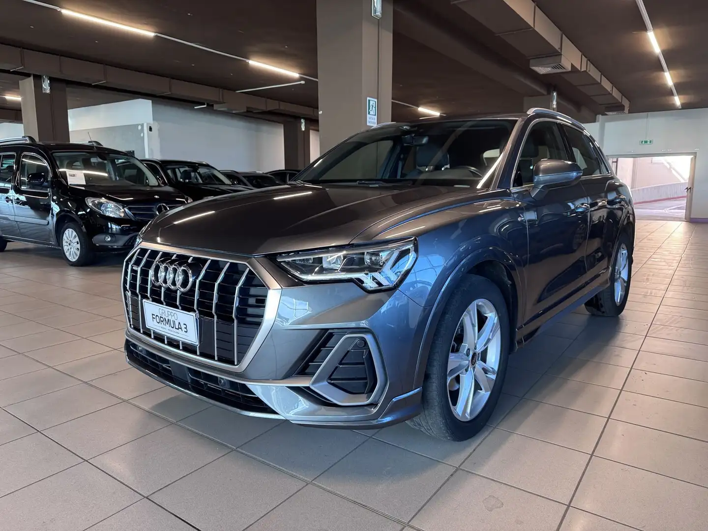Audi Q3 Q3 35 TDI quattro S tronic S line edition Gris - 1