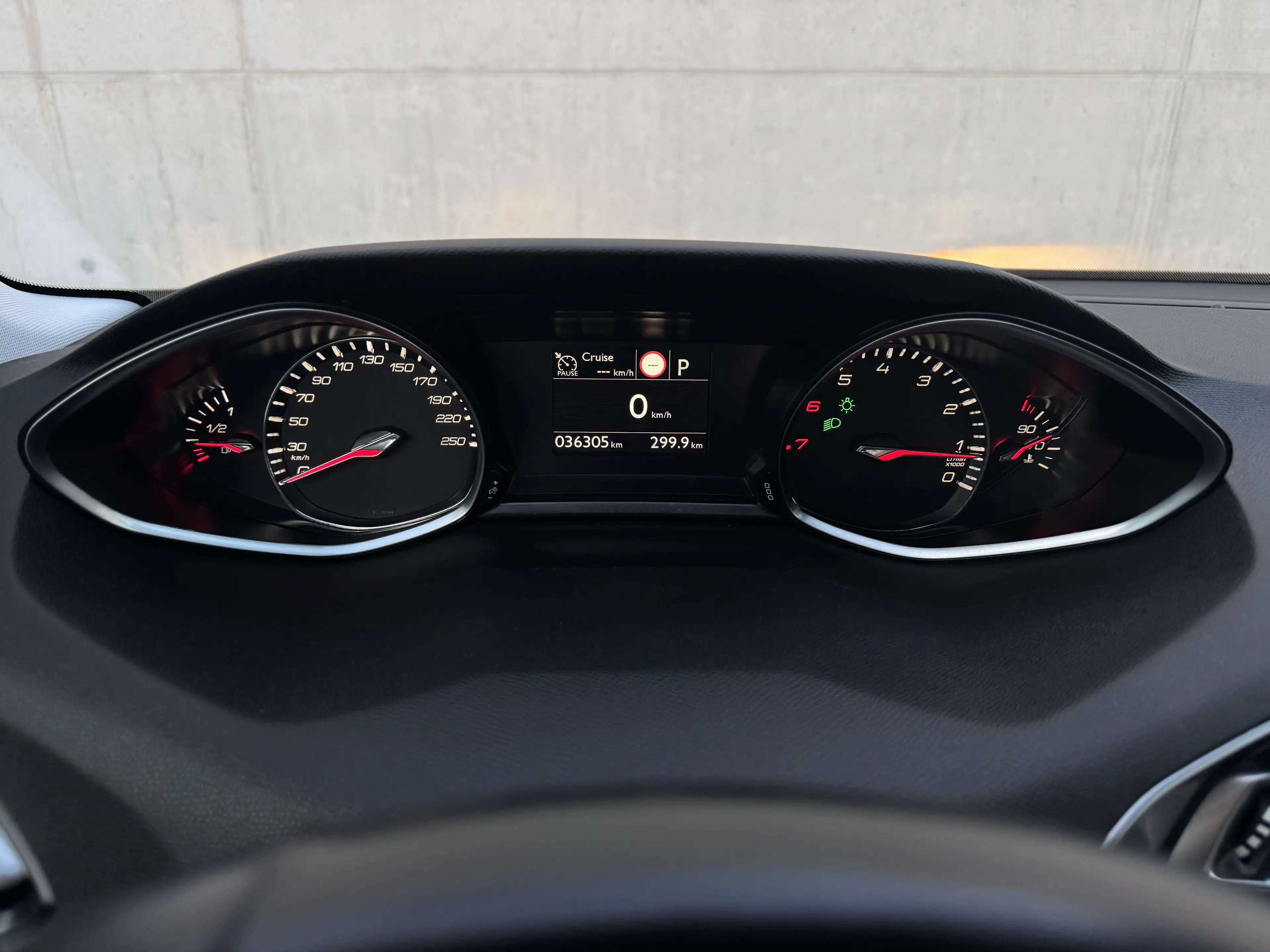Peugeot 308 1,2 PureTech Allure*Automatik*Servicegepflegt — photo 15