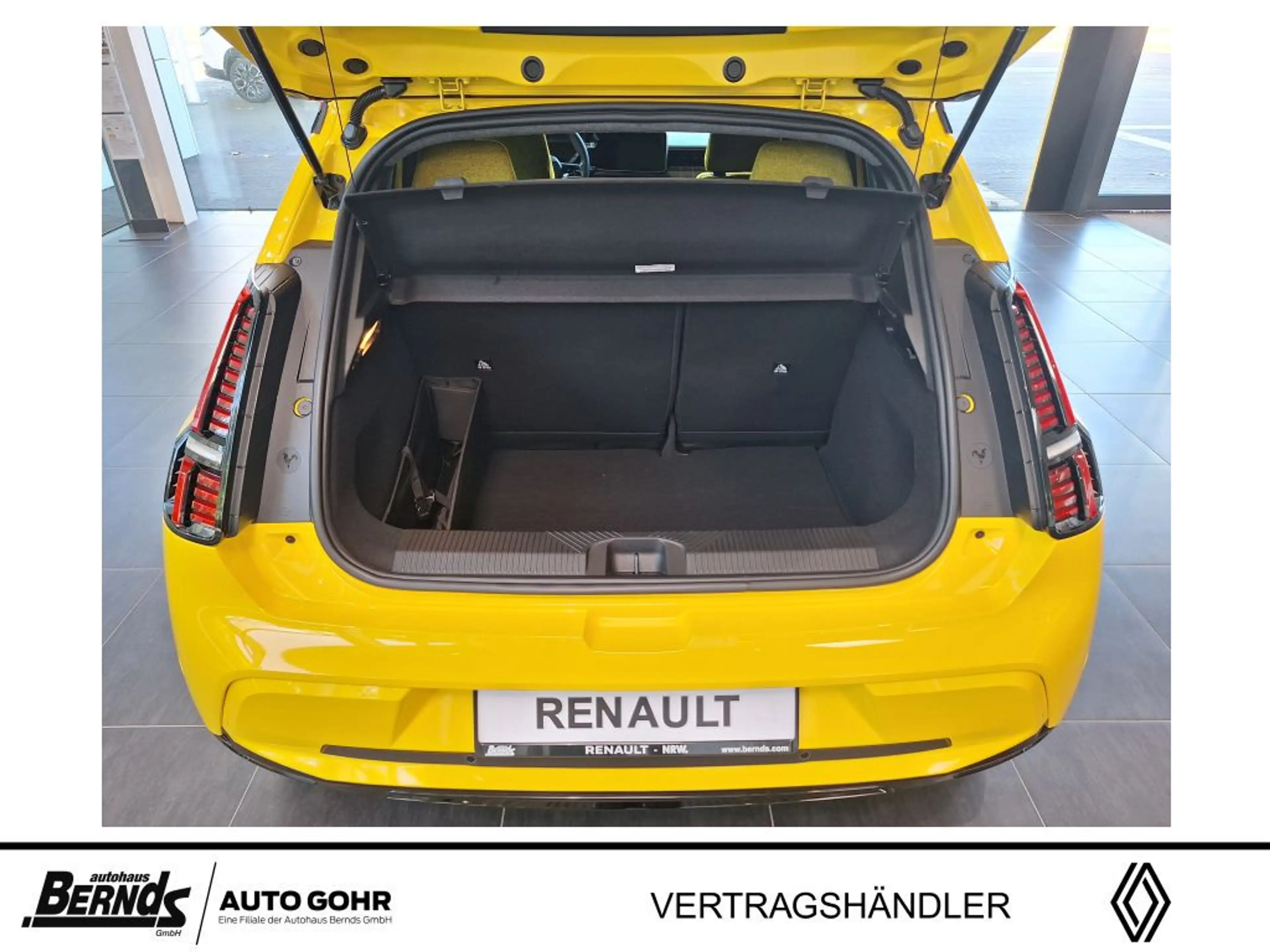 Renault R 5 E-Tech Iconic Five 150 Comfort Range GJR Harman Ka — photo 5