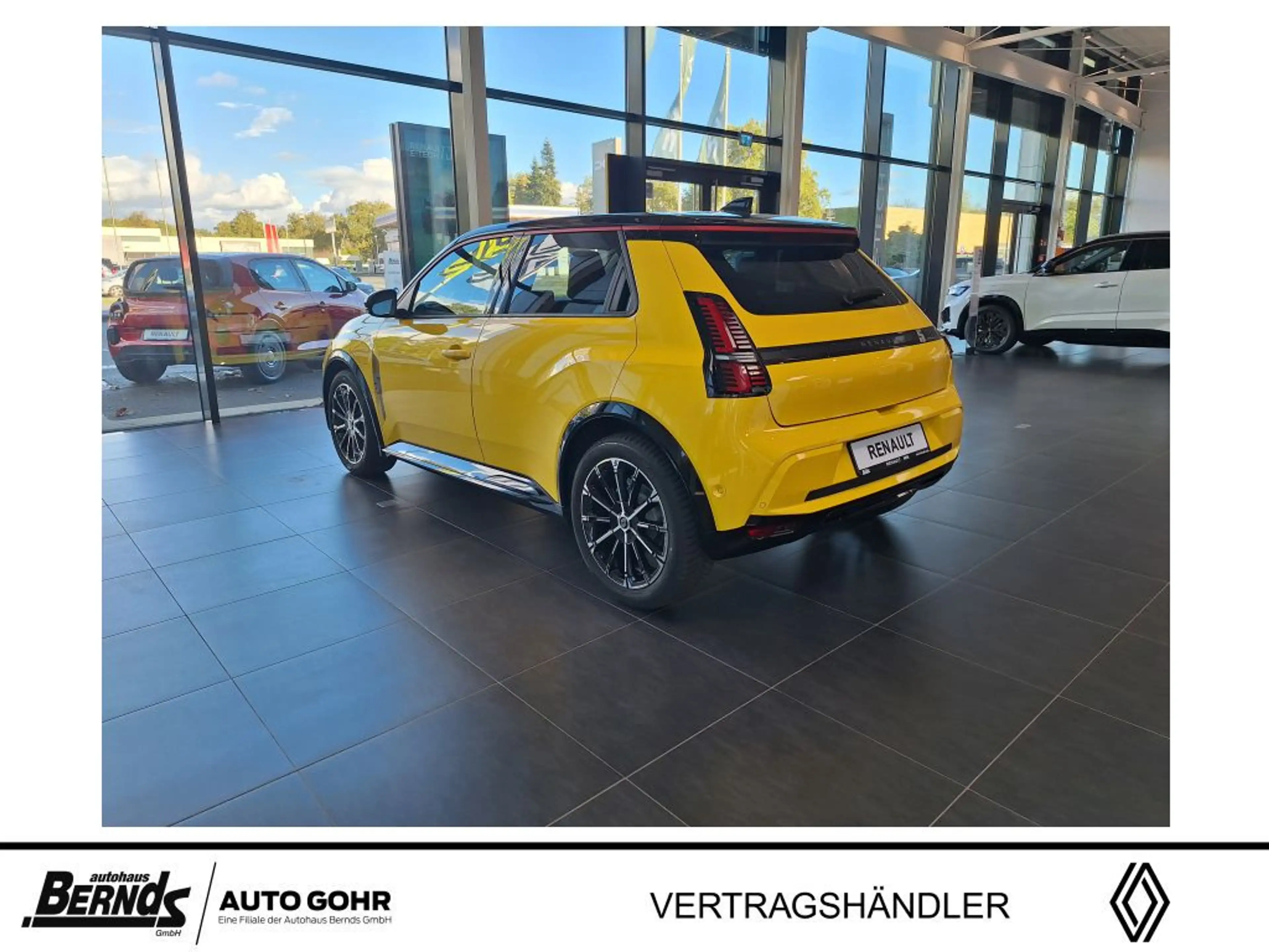 Renault R 5 E-Tech Iconic Five 150 Comfort Range GJR Harman Ka — photo 3
