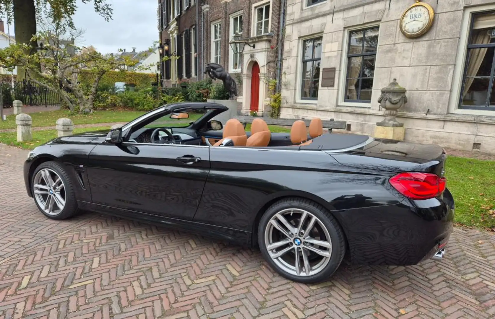 BMW 430 4-serie Cabrio 430i xDrive/M-SPORT/FULL OPTIONS/73 Zwart - 2
