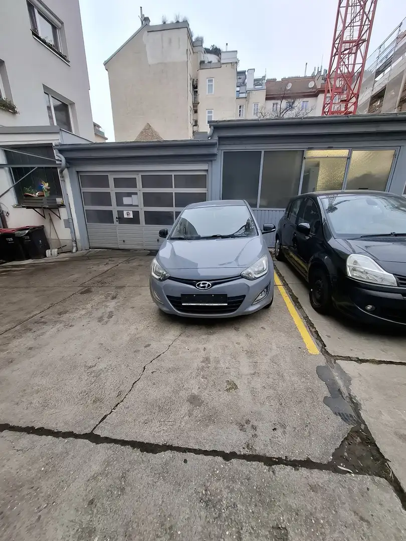 Hyundai i20 1,25 Life Go - 1