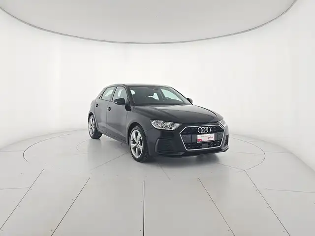 Audi A1 view 6