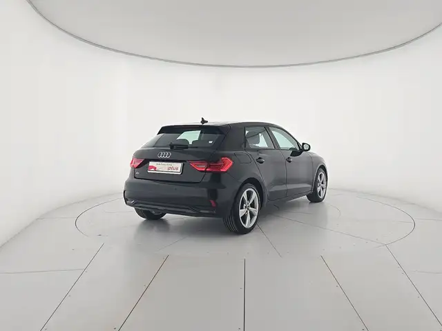 Audi A1 view 5