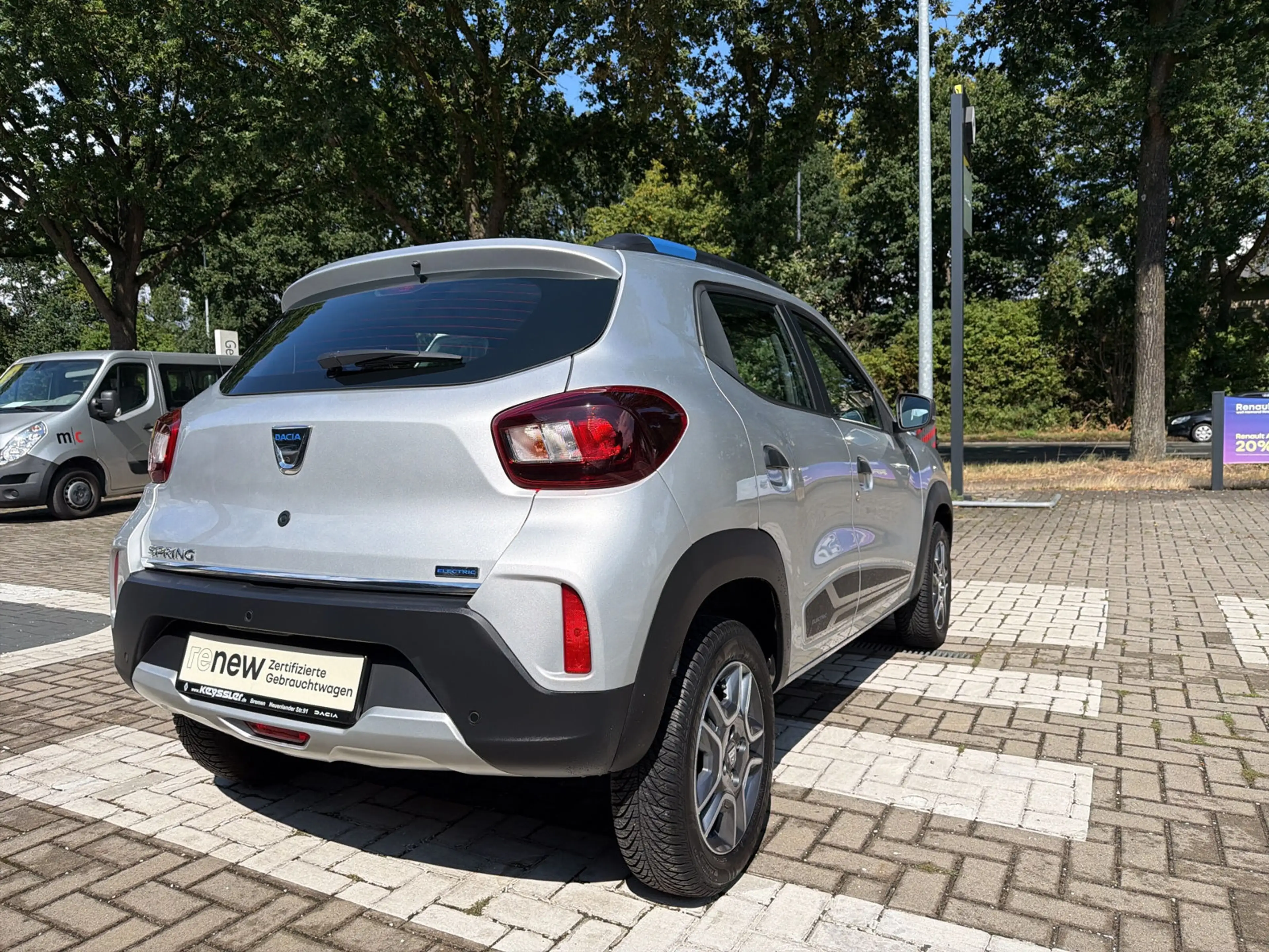 Dacia Spring Electric 45 Business — photo 4