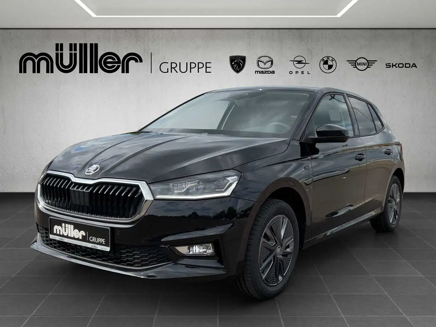 Skoda Fabia Tour 1.0 TSI DSG Schwarz - 1