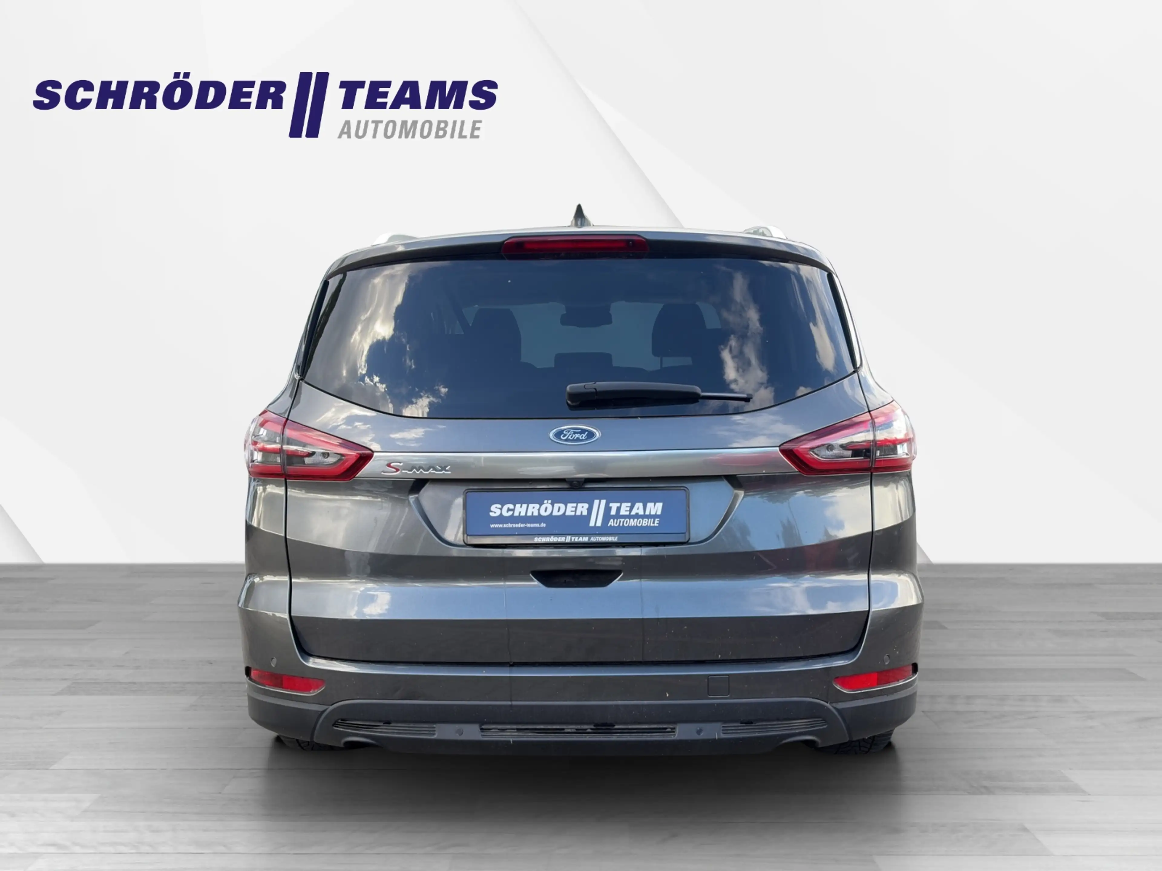 Ford S-Max Trend — photo 5
