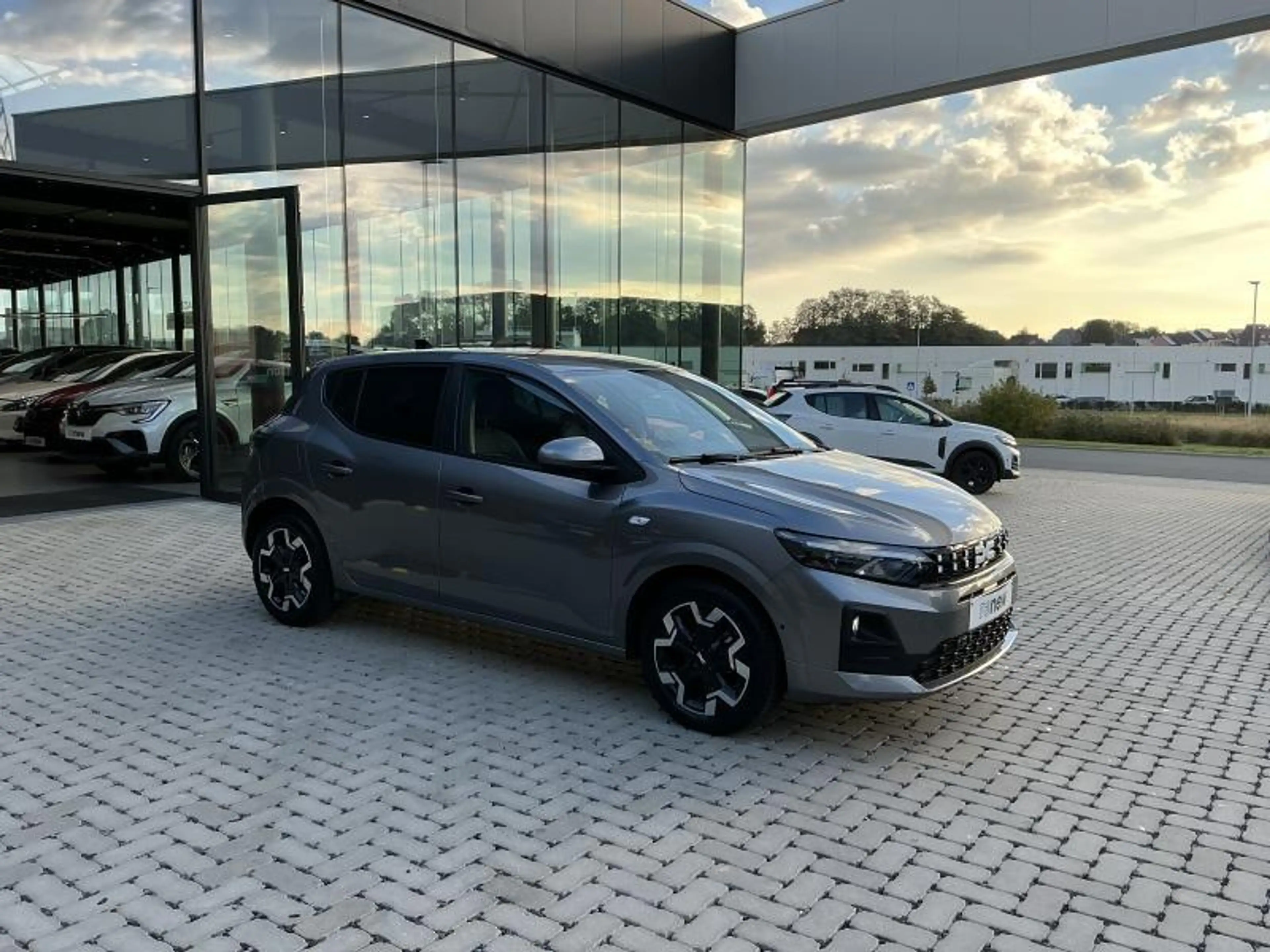 Dacia Sandero JOURNEY TCE 100 — photo 4