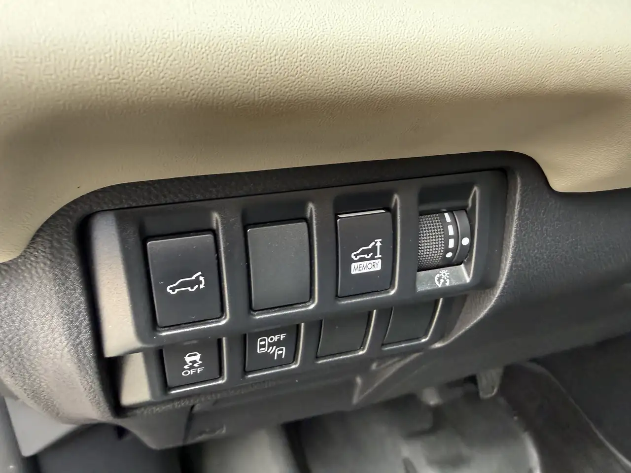 Subaru Ascent снимка Subaru Ascent