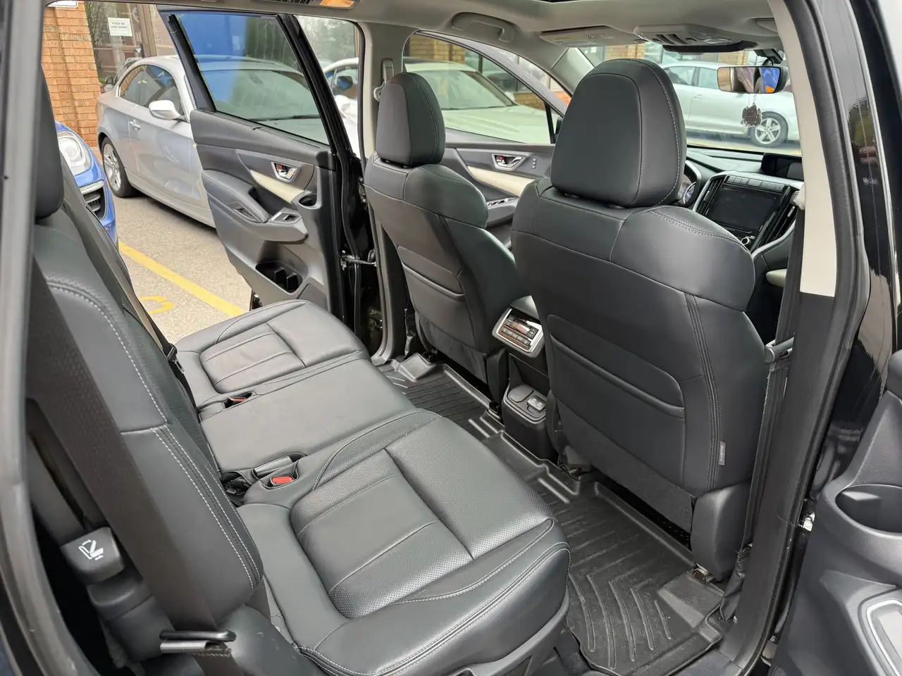 Subaru Ascent снимка Subaru Ascent