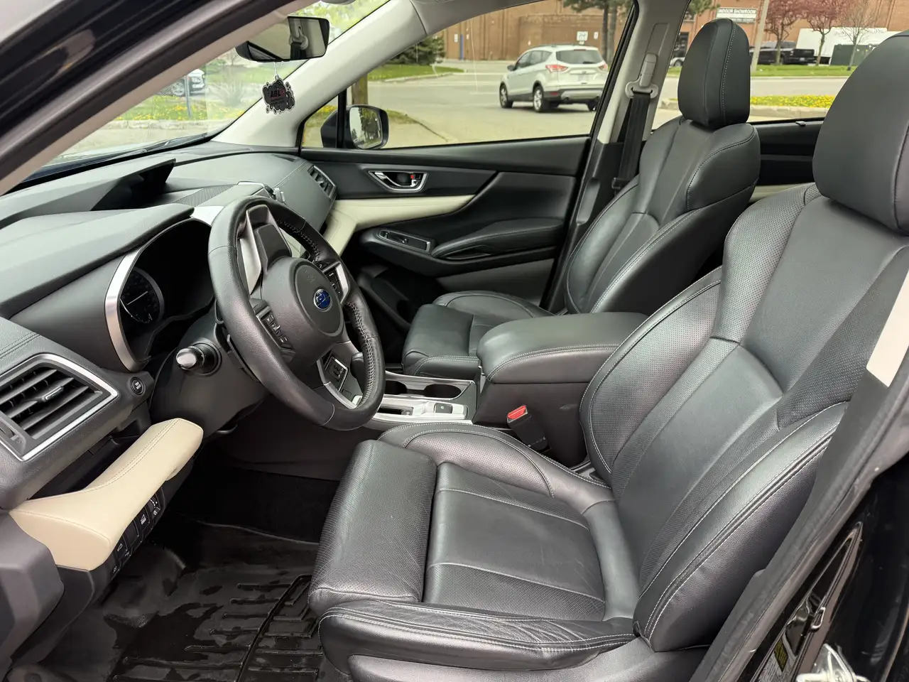 Subaru Ascent снимка Subaru Ascent