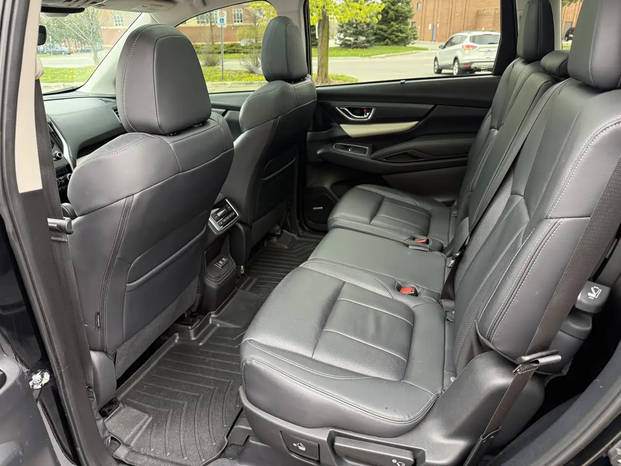 Subaru Ascent снимка Subaru Ascent