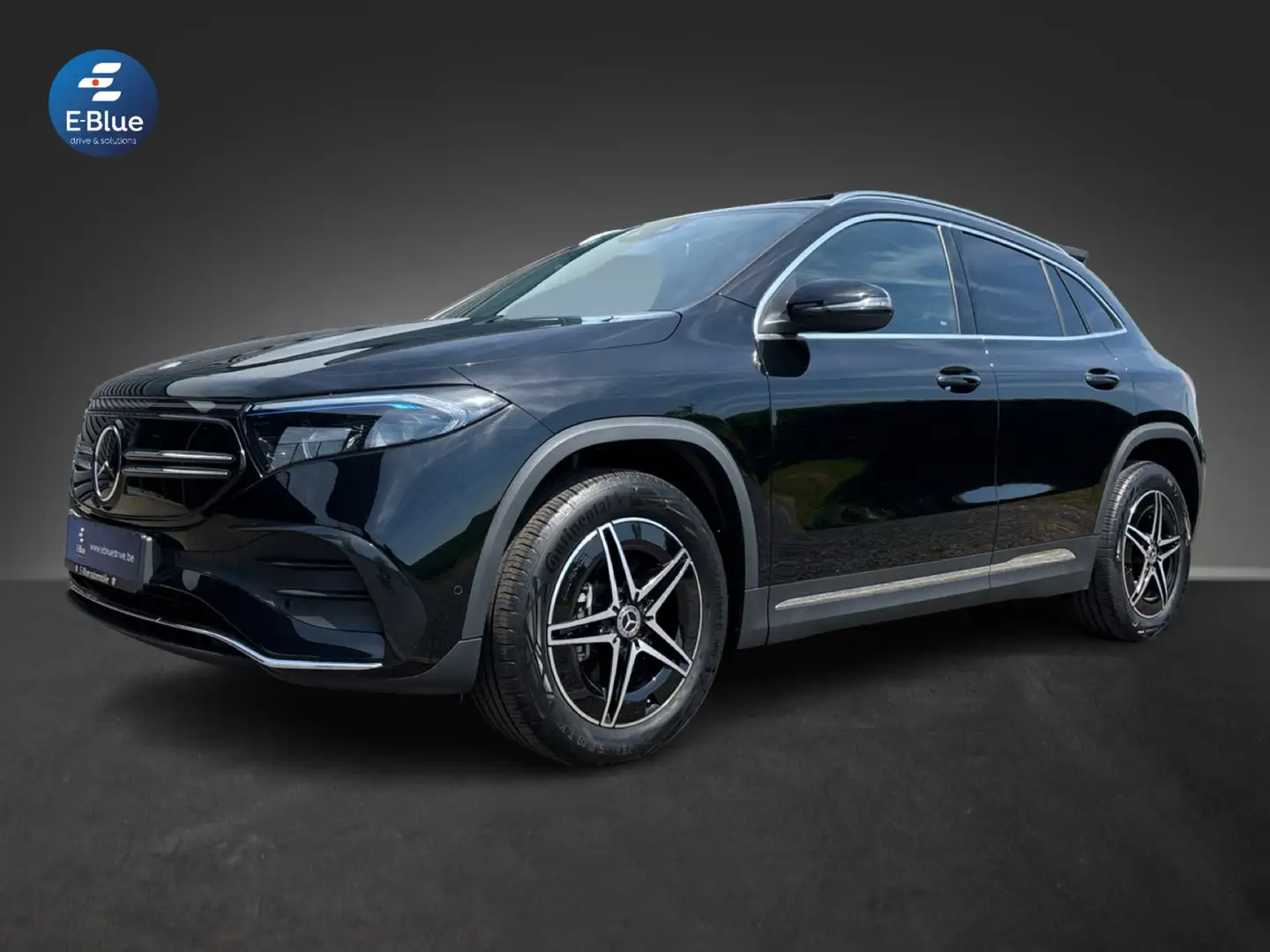 Mercedes-Benz EQA 70.5 kWh 250+ AMG Line Zwart - 1