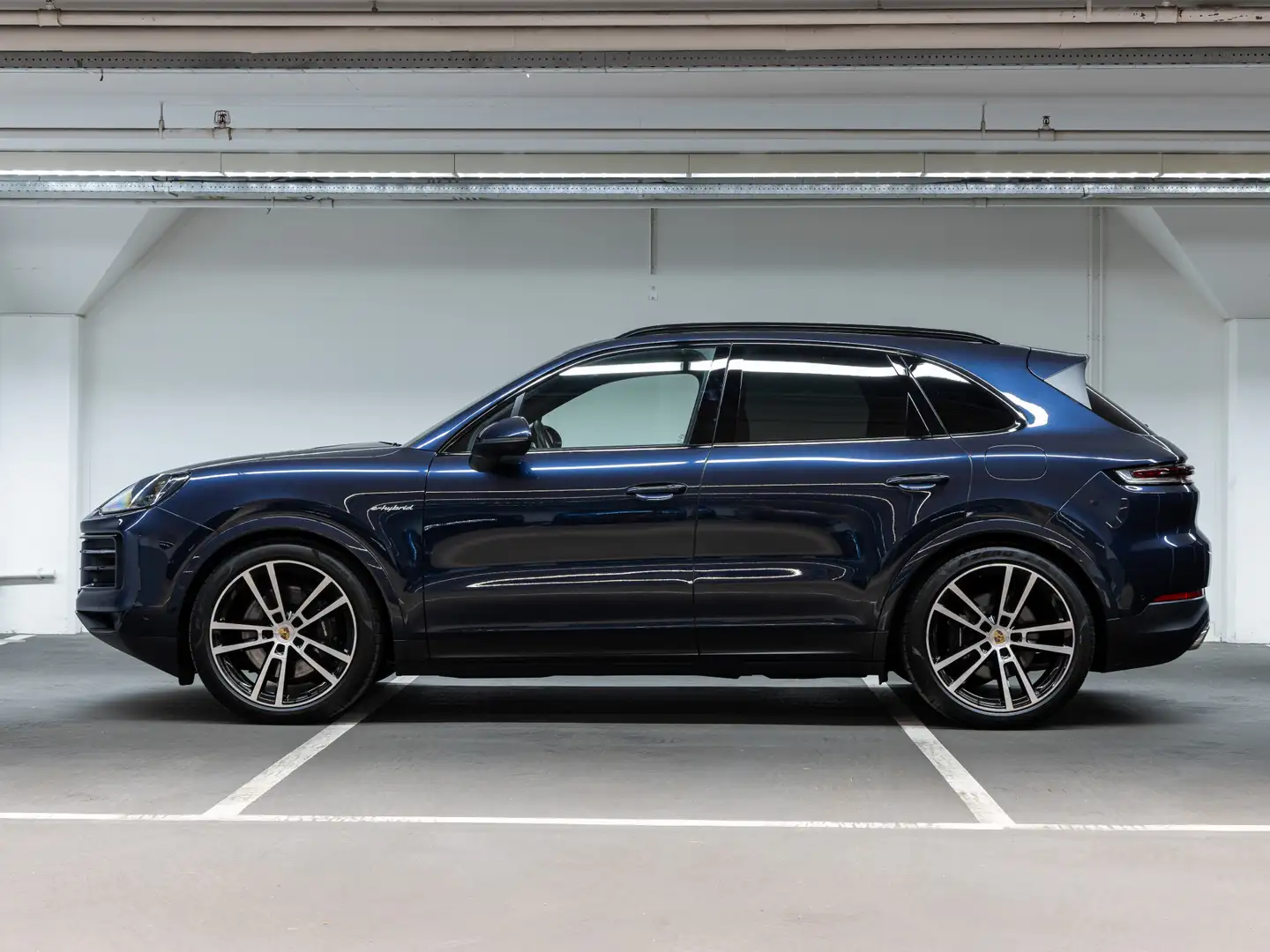 Porsche Cayenne E-Hybrid Bleu - 2