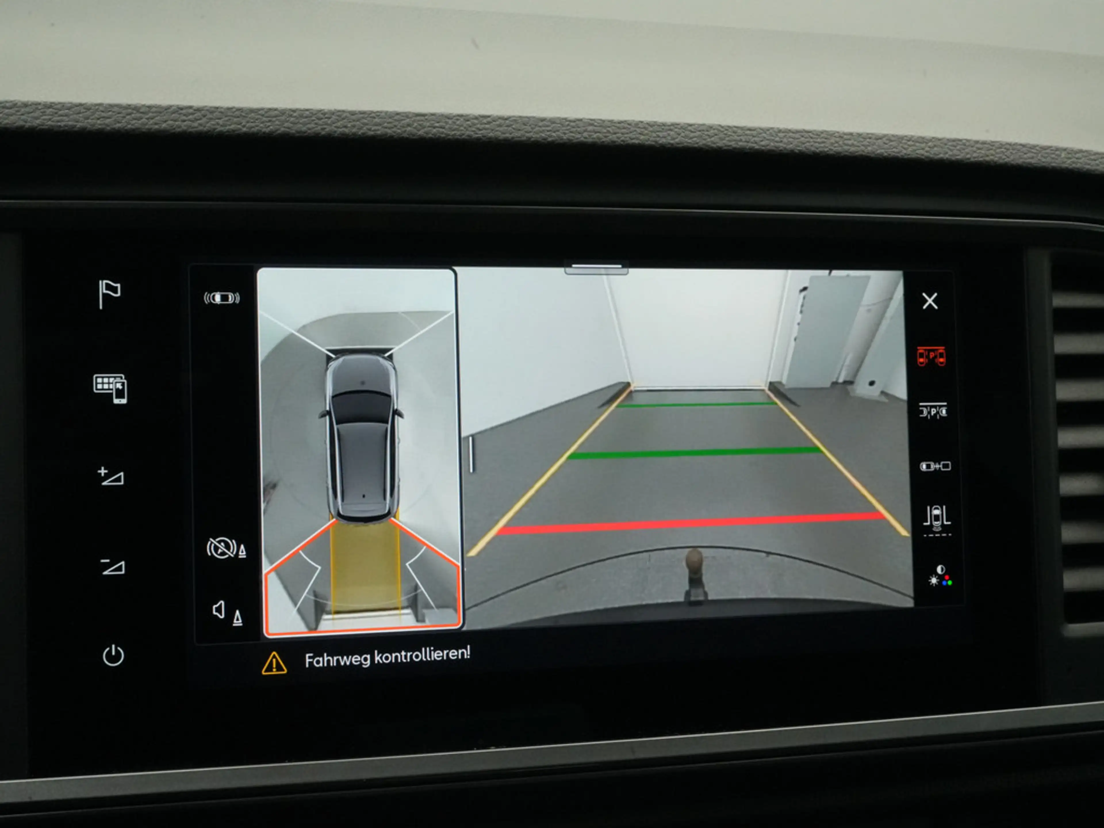 CUPRA Ateca VZ 4Drive DSG DCC ACC AHK 360° NAVI LED — photo 11