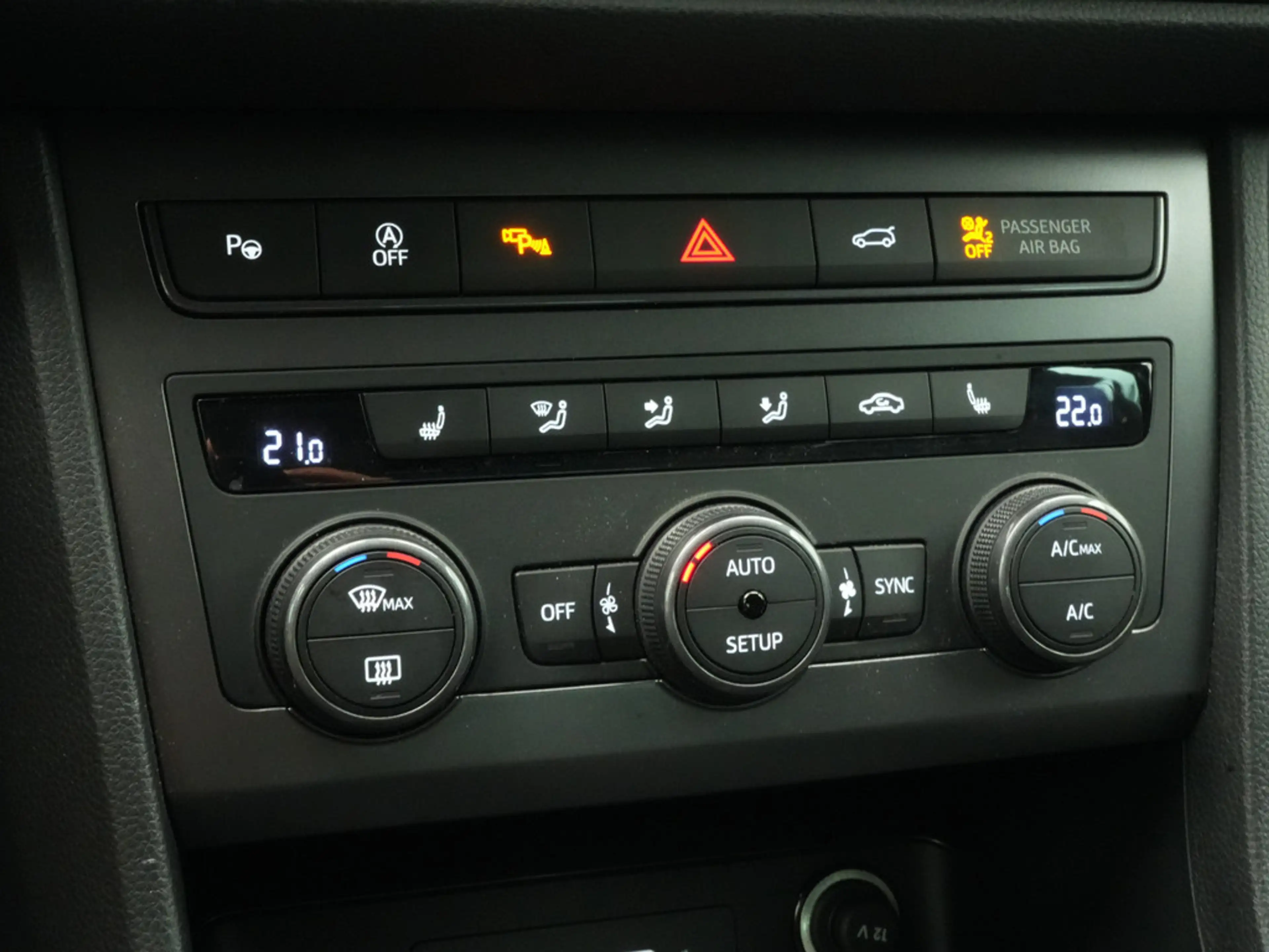 CUPRA Ateca VZ 4Drive DSG DCC ACC AHK 360° NAVI LED — photo 15
