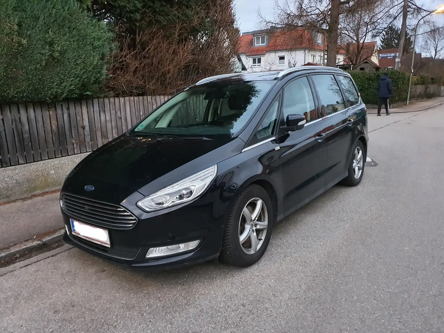 Ford Galaxy Galaxy 2,0 TDCi AWD Titanium Schwarz - 1