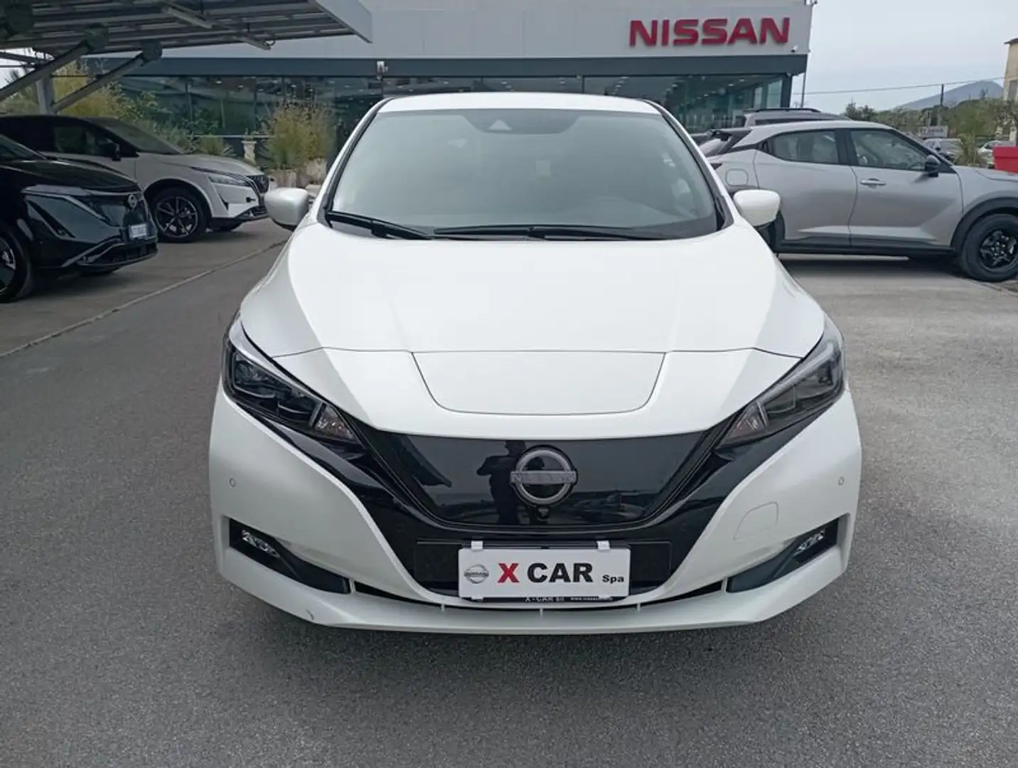 Nissan Leaf N-Connecta 40 kWh Alb - 1