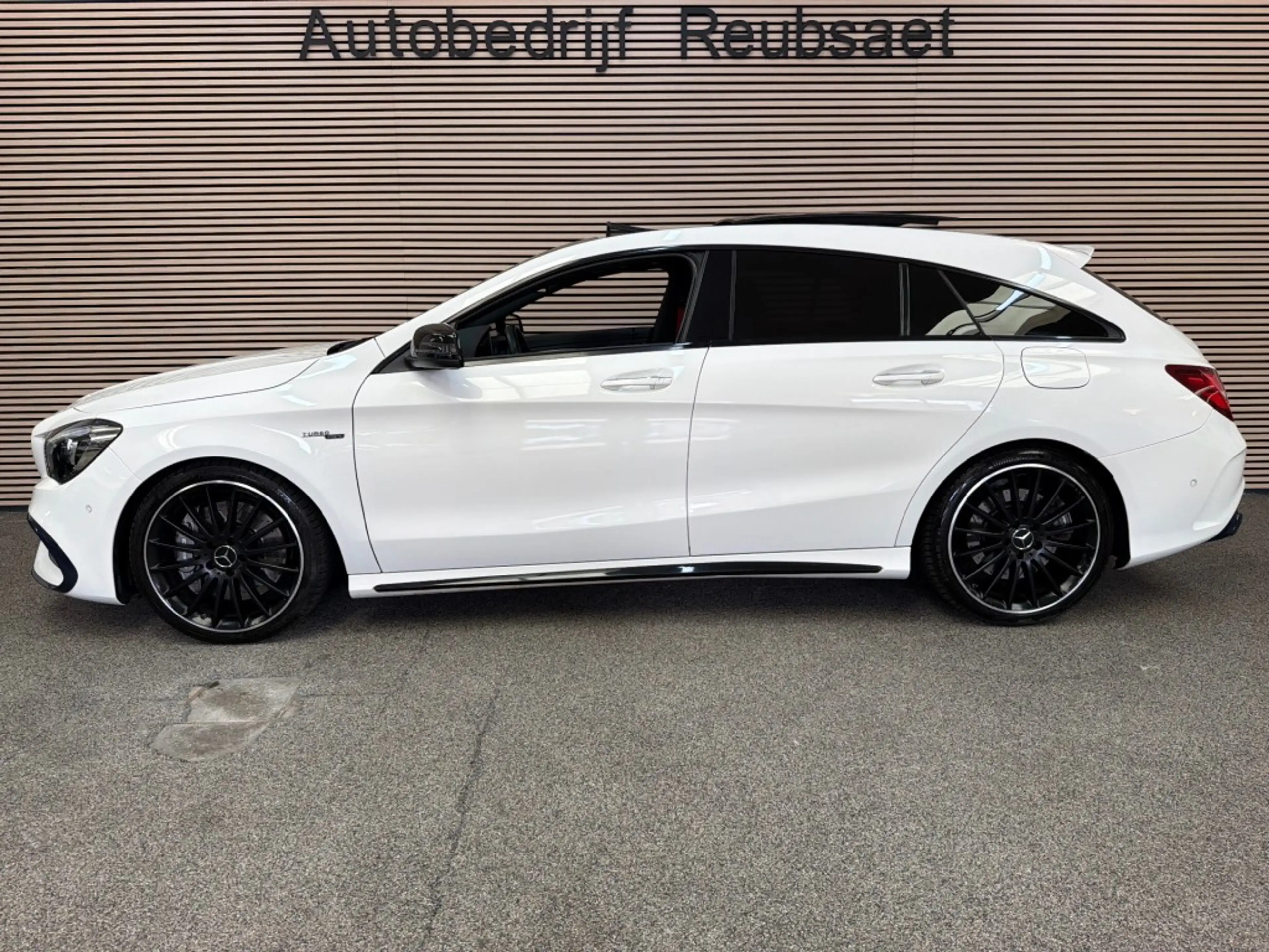 Mercedes-Benz CLA 45 AMG CLA 45 AMG 4Matic 380pk Panodak CarPlay Clima Keyl — photo 4