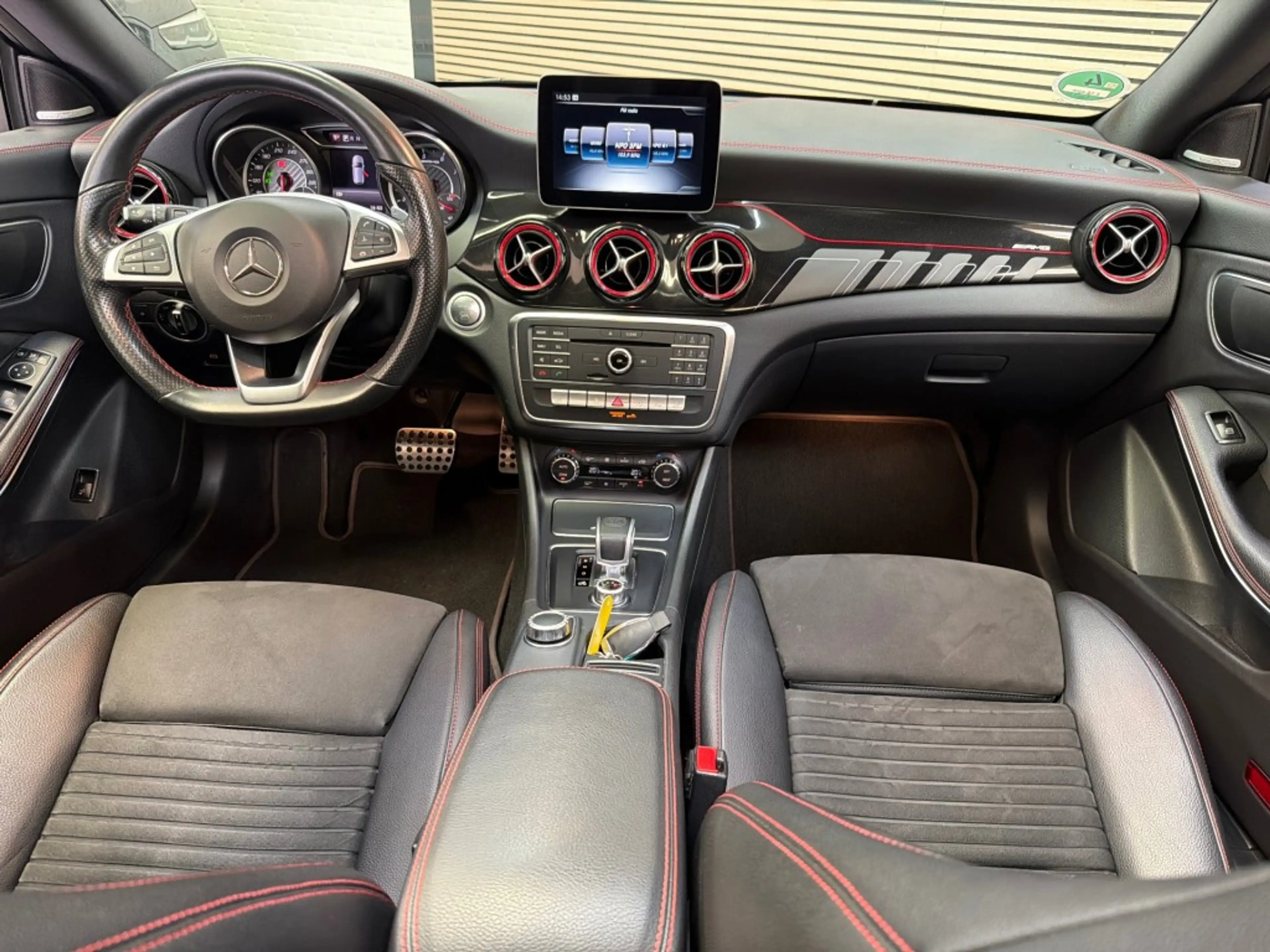 Mercedes-Benz CLA 45 AMG CLA 45 AMG 4Matic 380pk Panodak CarPlay Clima Keyl — photo 15