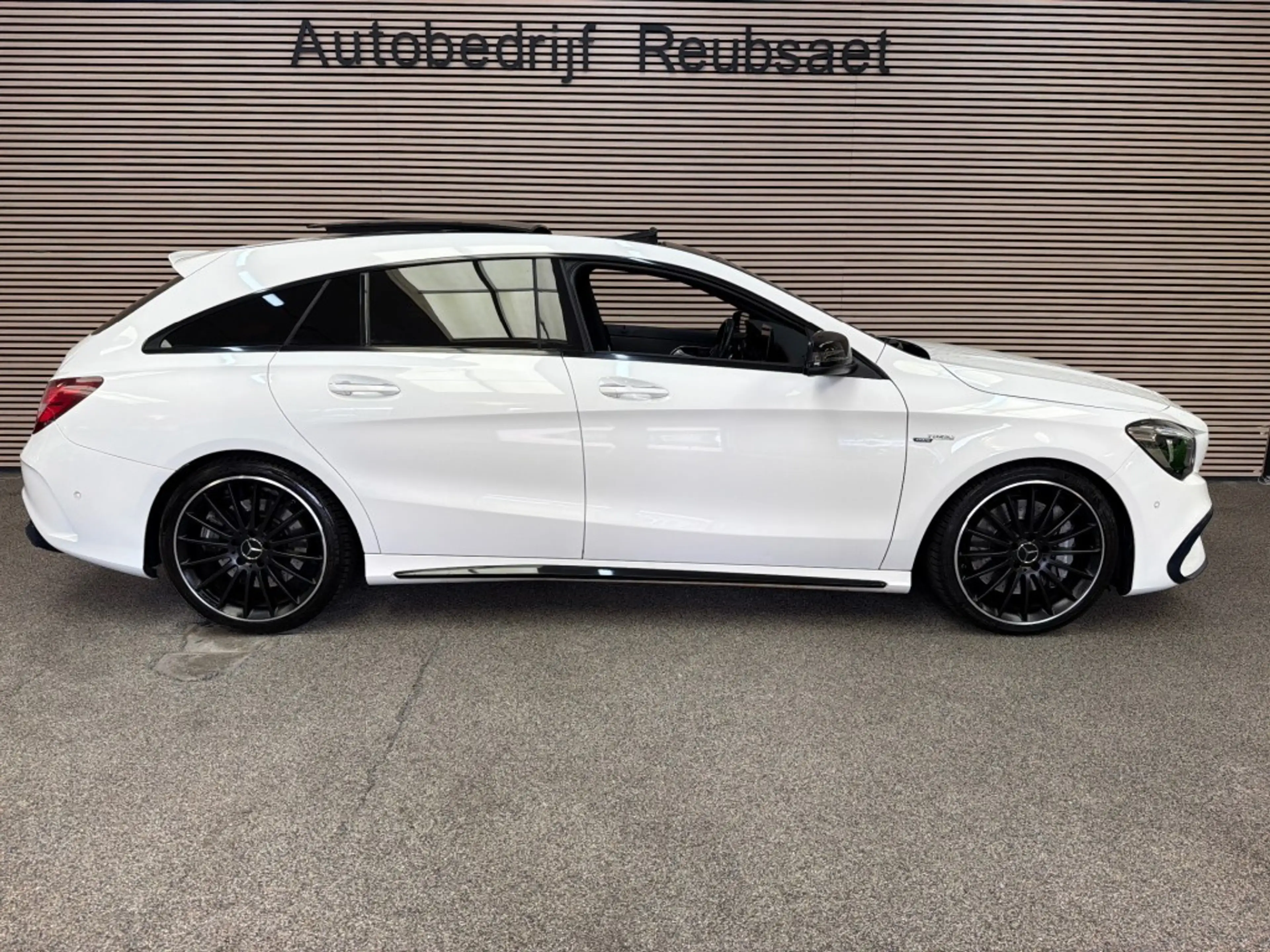 Mercedes-Benz CLA 45 AMG CLA 45 AMG 4Matic 380pk Panodak CarPlay Clima Keyl — photo 5