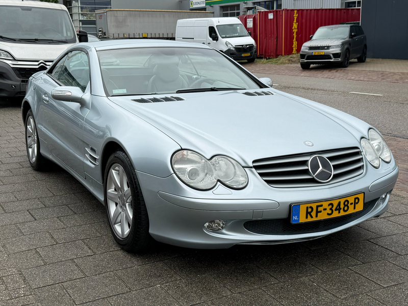 Mercedes-Benz SL 500 — photo 17