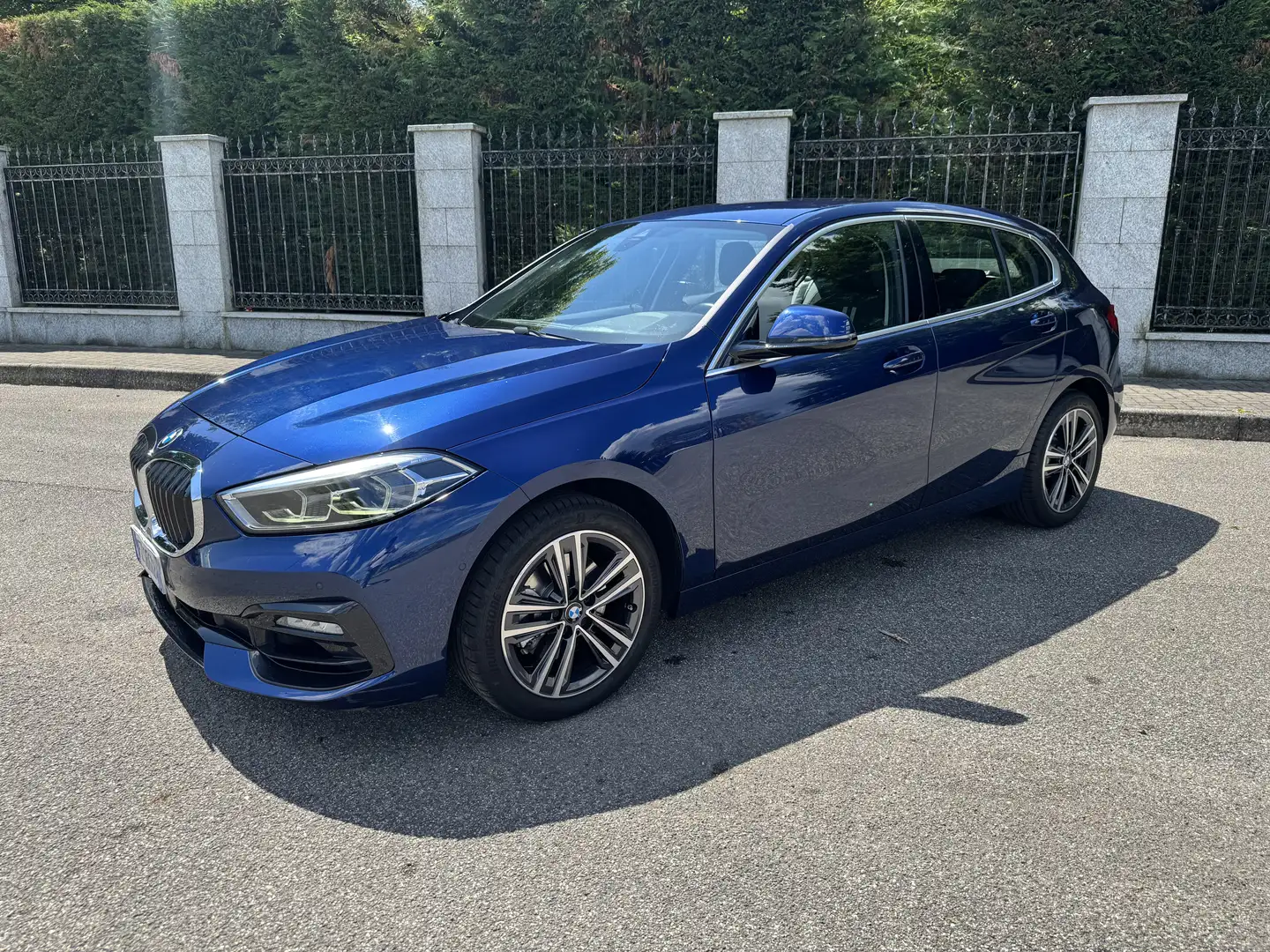 BMW 118 118i Sport 5p auto my18 - 2