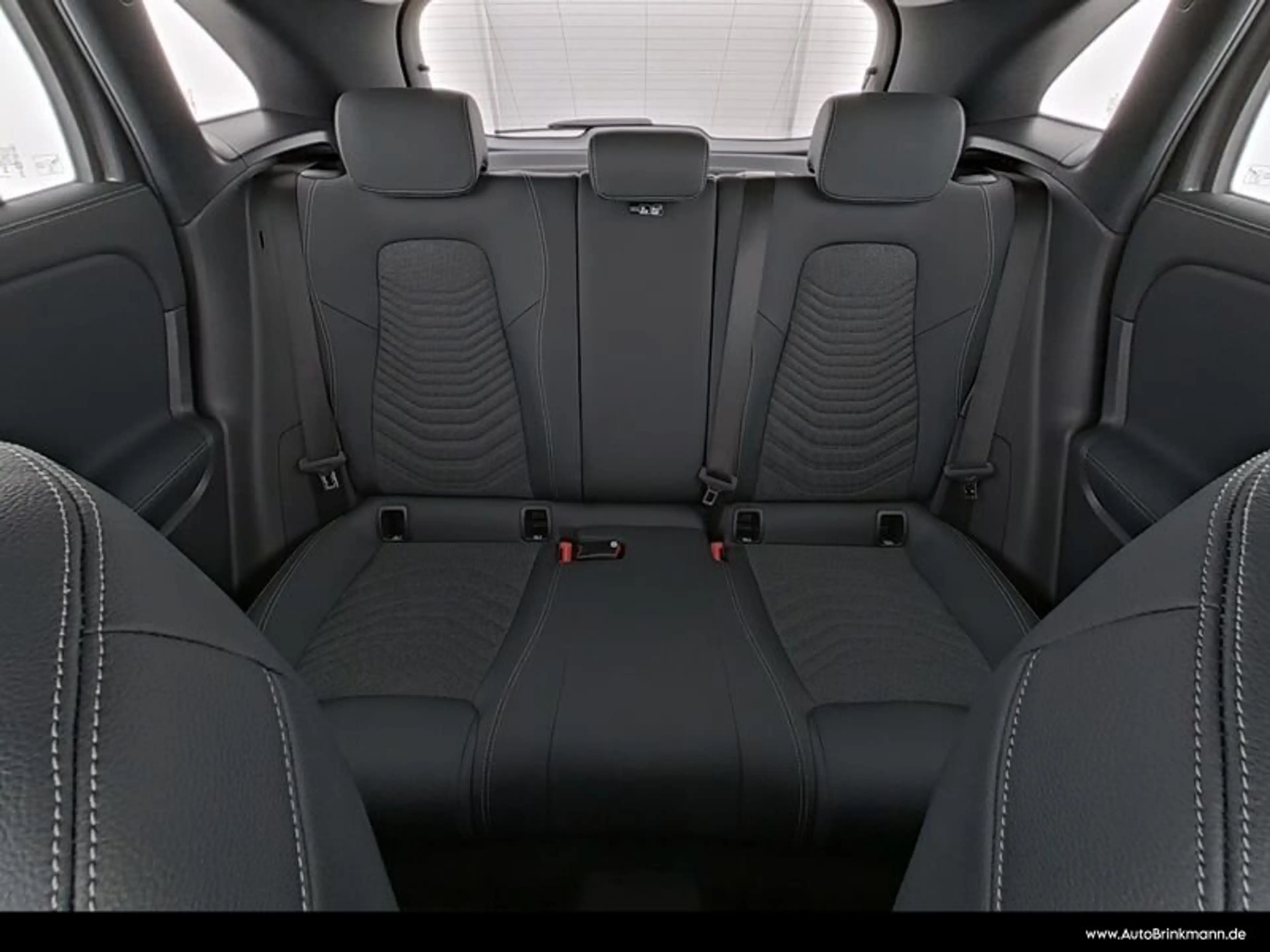 Mercedes-Benz GLA 180 GLA 180 PROGRESSIVE/AHK/KAMERA/MBUX LED/SHZ/Kamera — photo 8